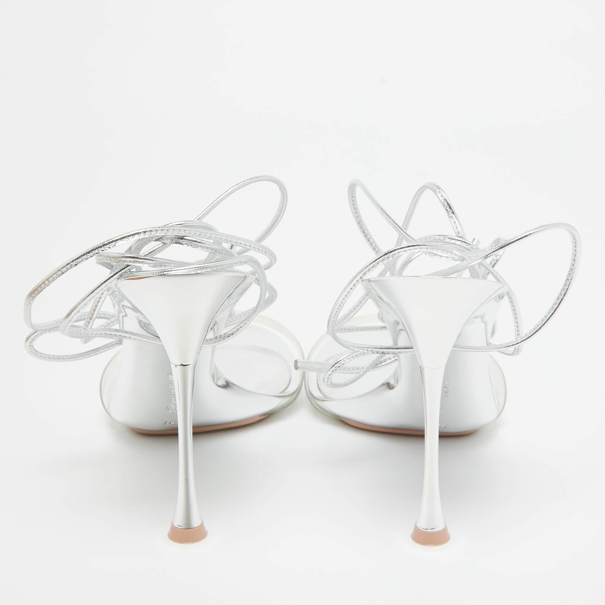 Women's Gianvito Rossi Transparent PVC and Leather Spice Sandals Size 39.5 For Sale
