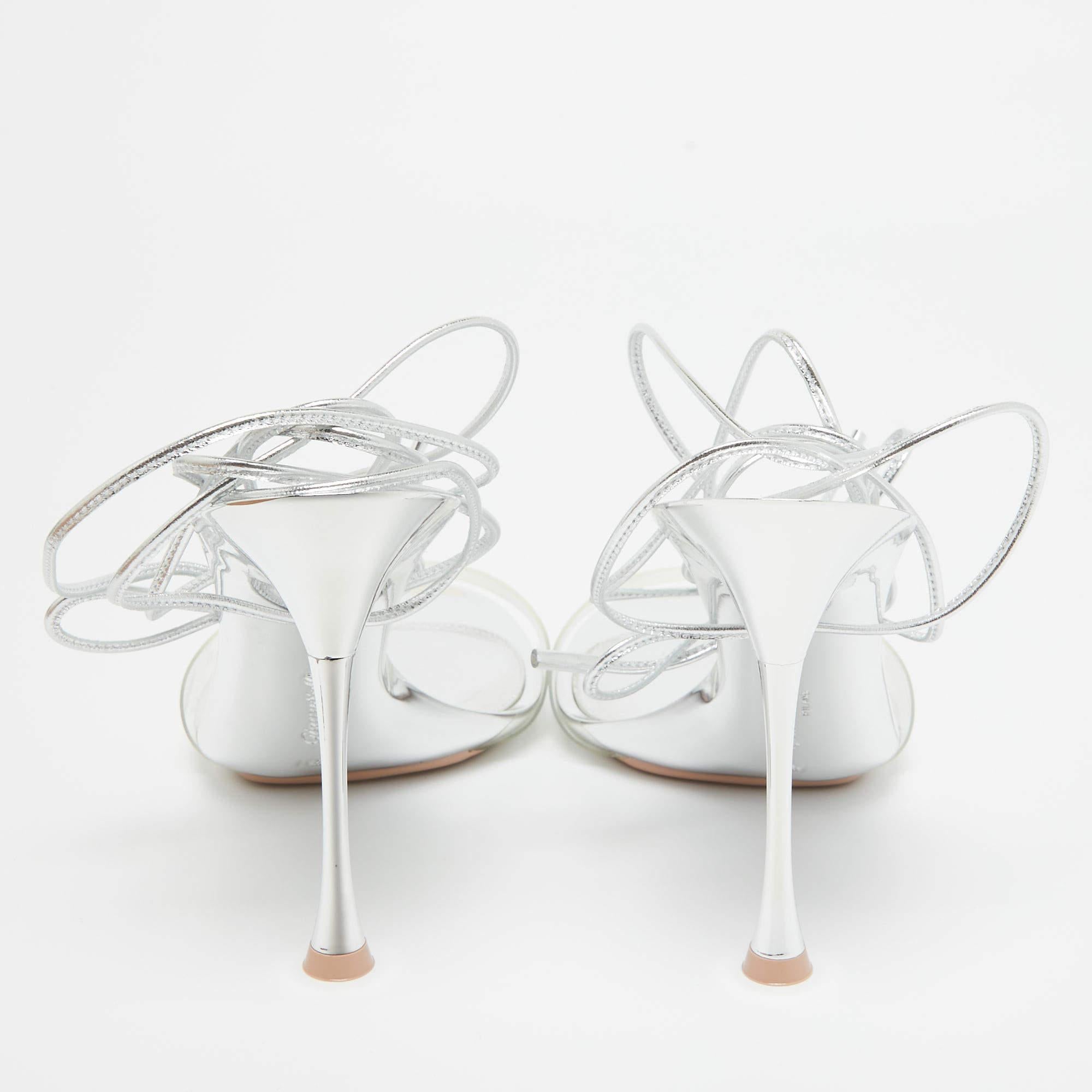 Women's Gianvito Rossi Transparent PVC and Leather Spice Sandals Size 40 For Sale