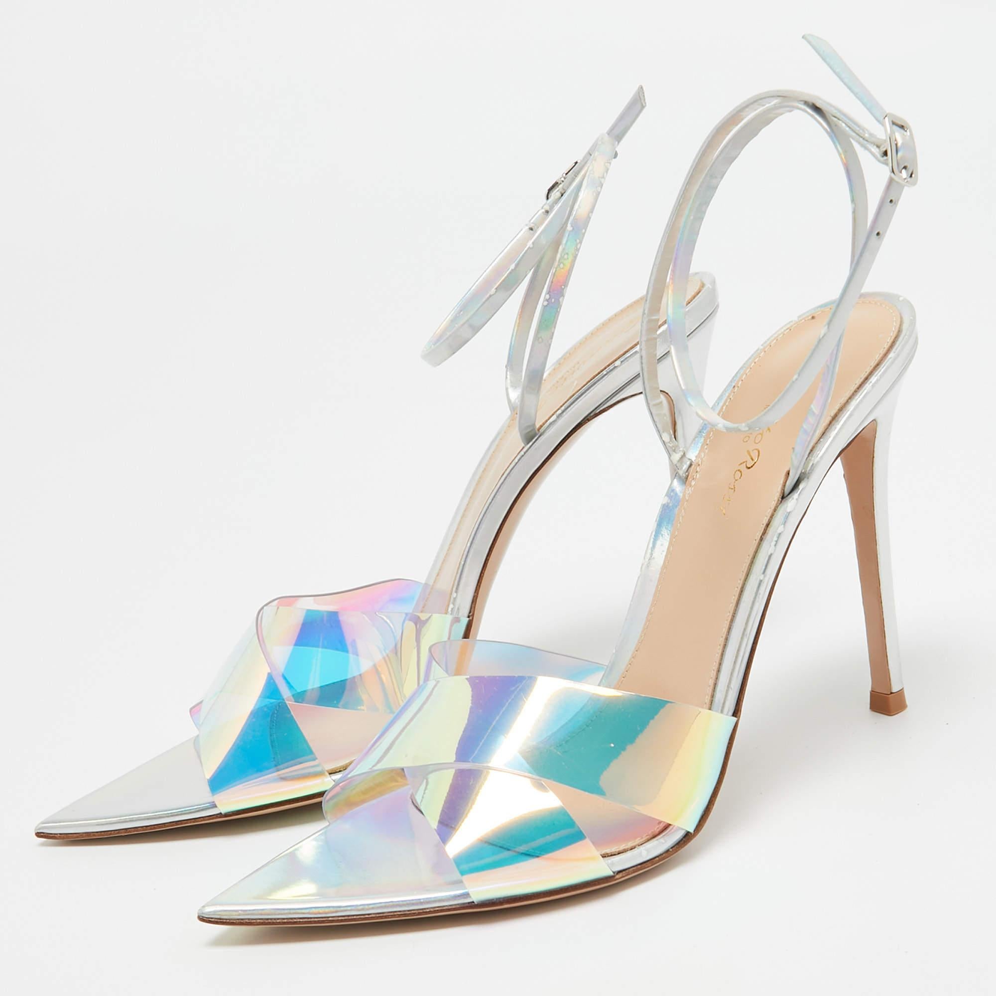 Enhance your looks with a touch of high style with these designer slides. Rendered in quality material with a lovely hue adorning its expanse this pair is a must have