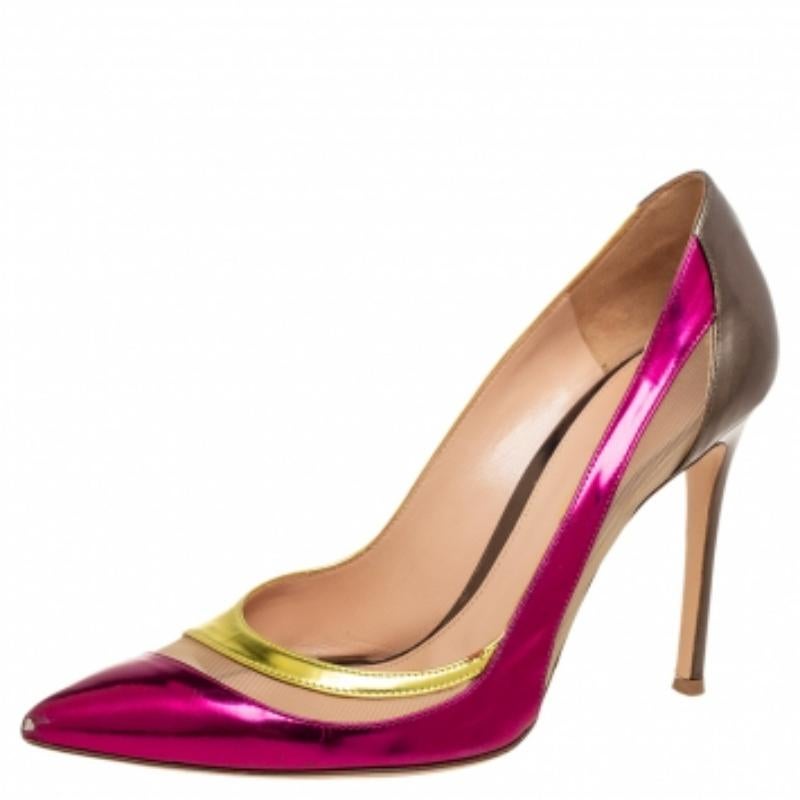 This pair of pumps from Gianvito Rossi features fine design and exquisite craftsmanship. Made from metallic leather, these pumps are detailed with mesh panels for an exposed effect. Timeless and stylish, they are outlined by pointed toes and 10 cm