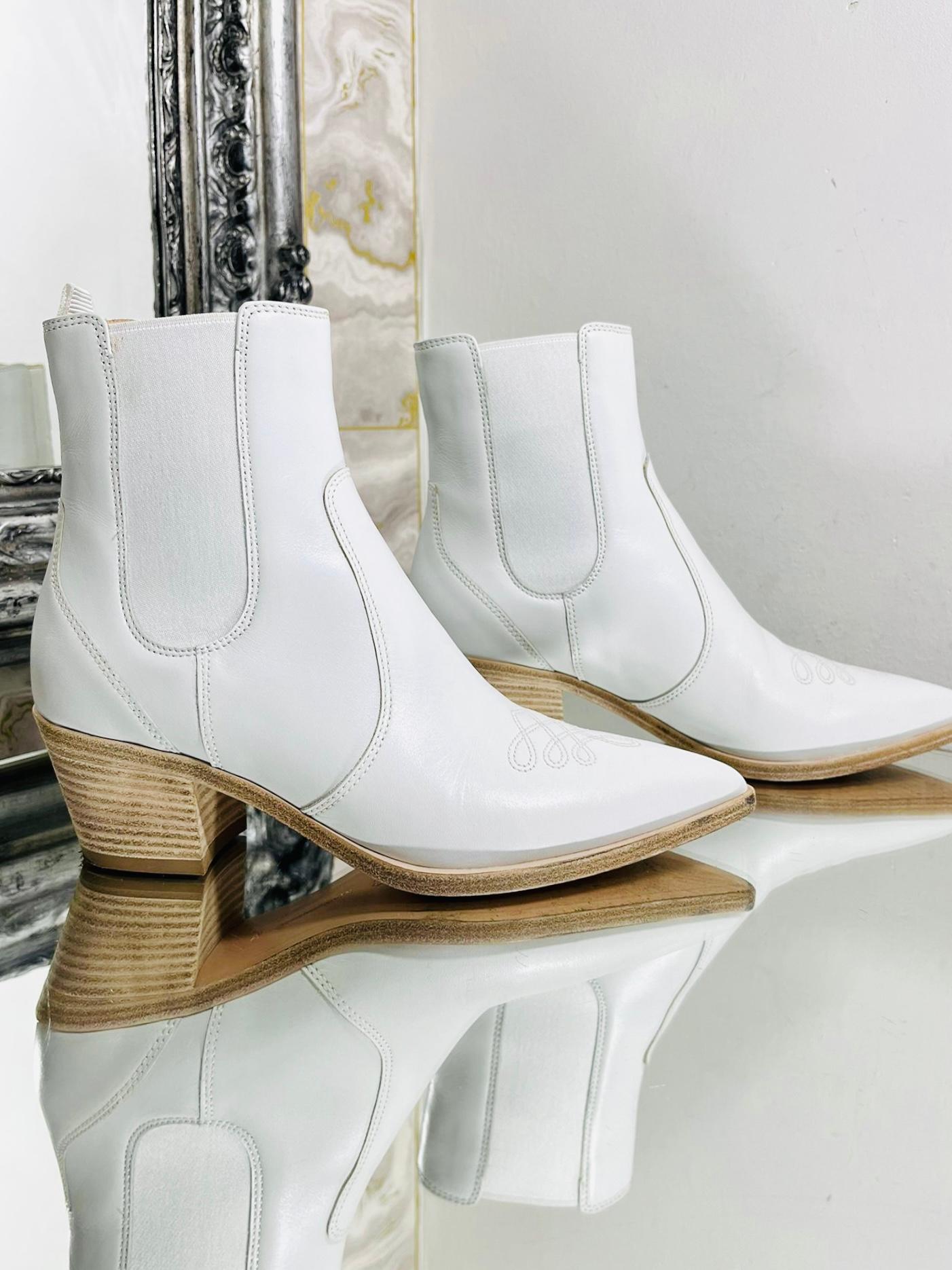 Gianvito Rossi - Bottines en cuir de style occidental Pour femmes en vente