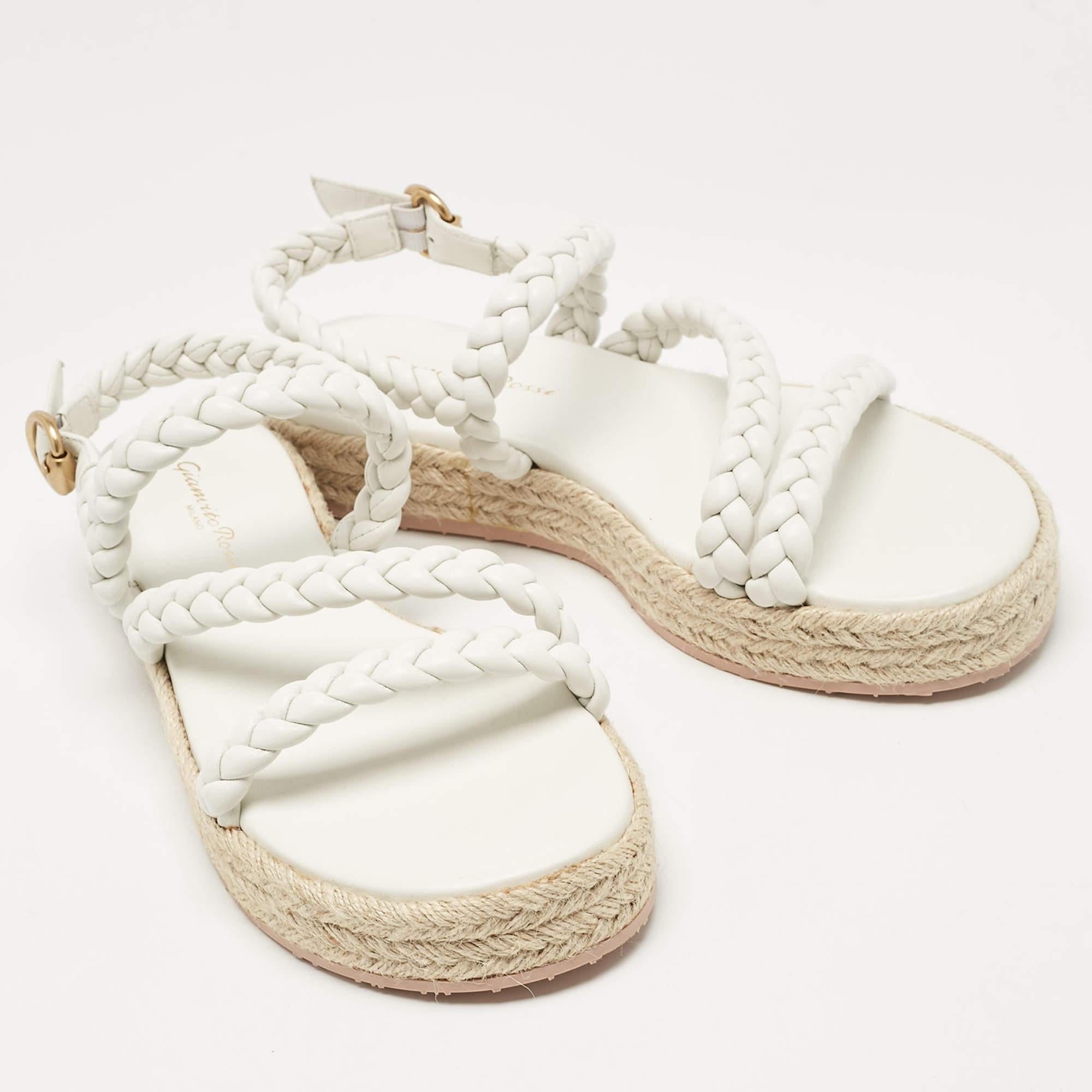 Women's Gianvito Rossi White Braided Leather Platform Espadrille Sandals Size 36.5 For Sale