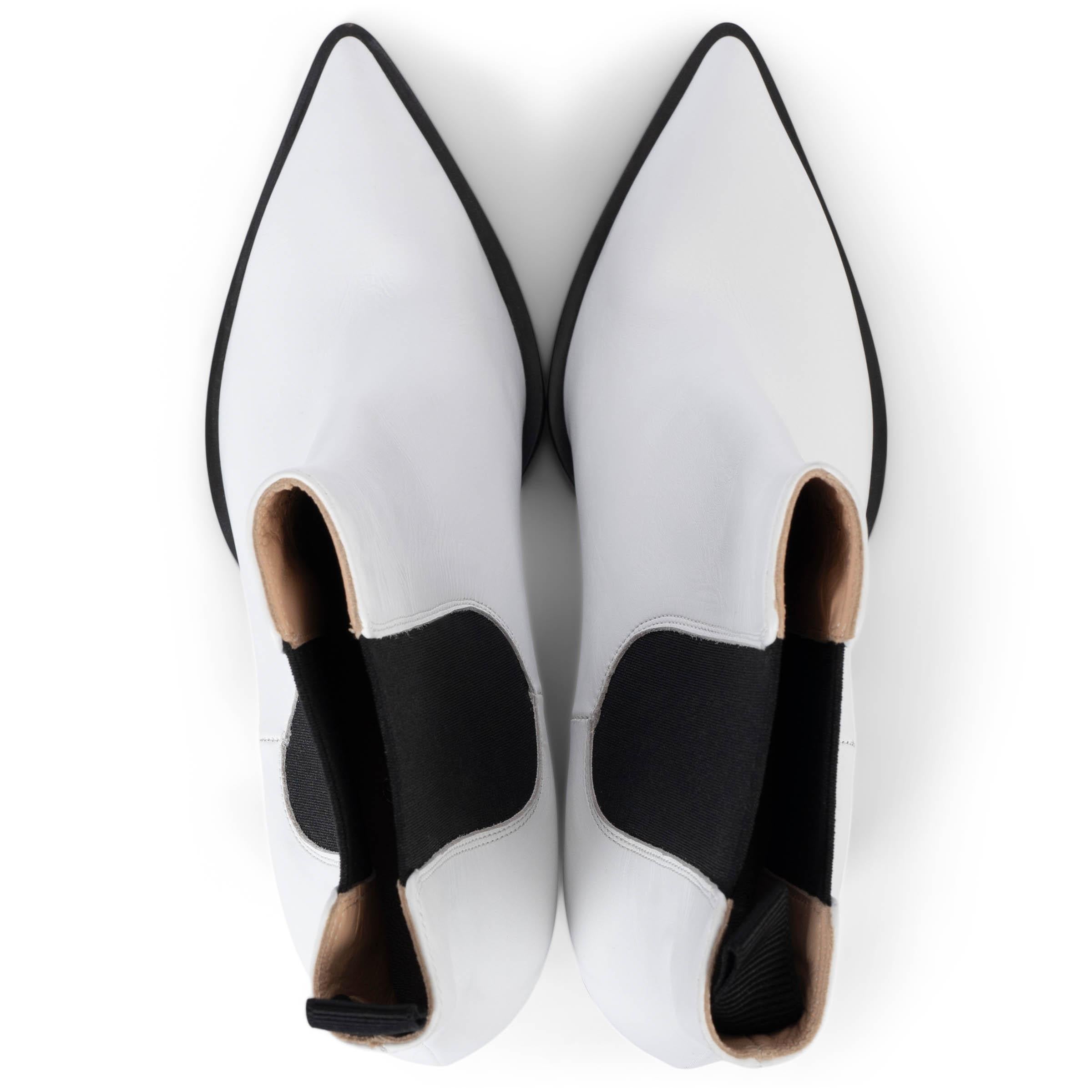 Women's GIANVITO ROSSI white leather AUSTIN Ankle Boots Shoes 39.5 fit 39 For Sale