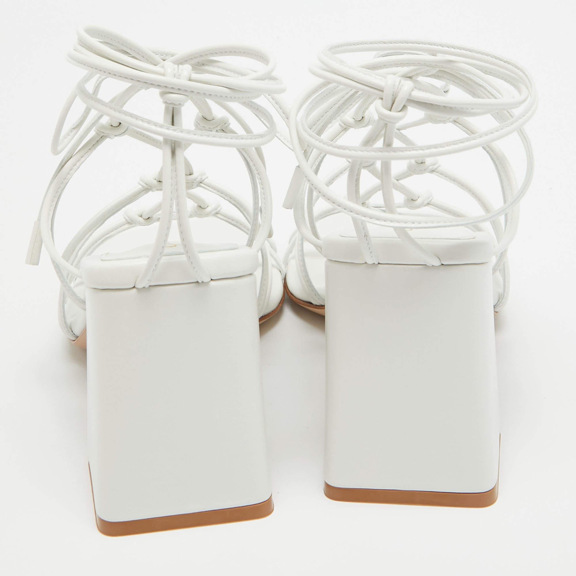 Women's Gianvito Rossi White Leather Minas Ankle Wrap Sandals Size 37 For Sale