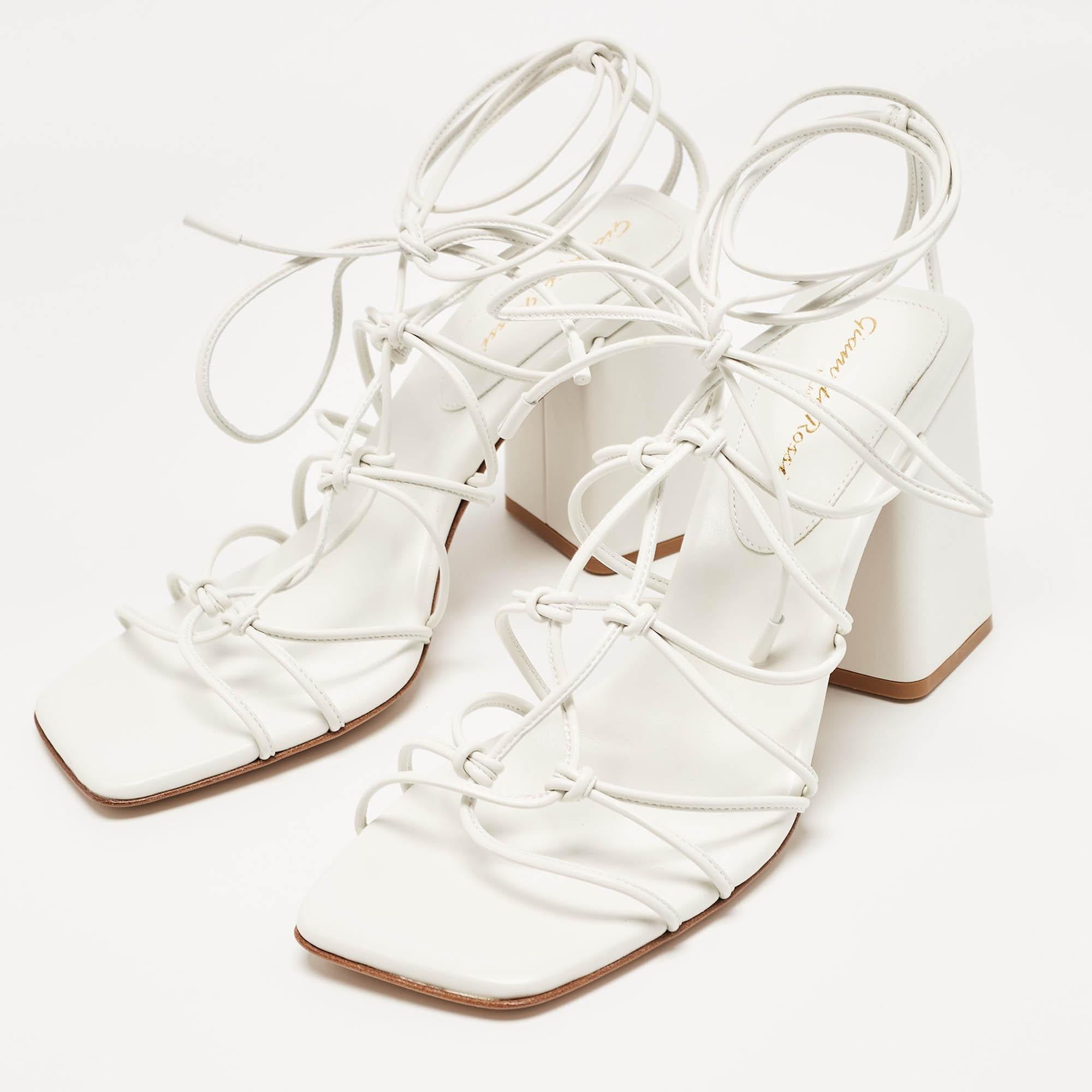 Gianvito Rossi White Leather Minas Sandals Size 39 For Sale 4