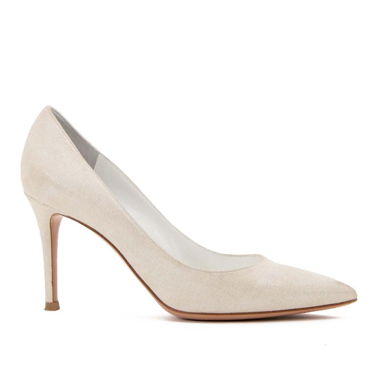 Gianvito Rossi White Shiny Suede Pumps Size 37 For Sale at 1stDibs