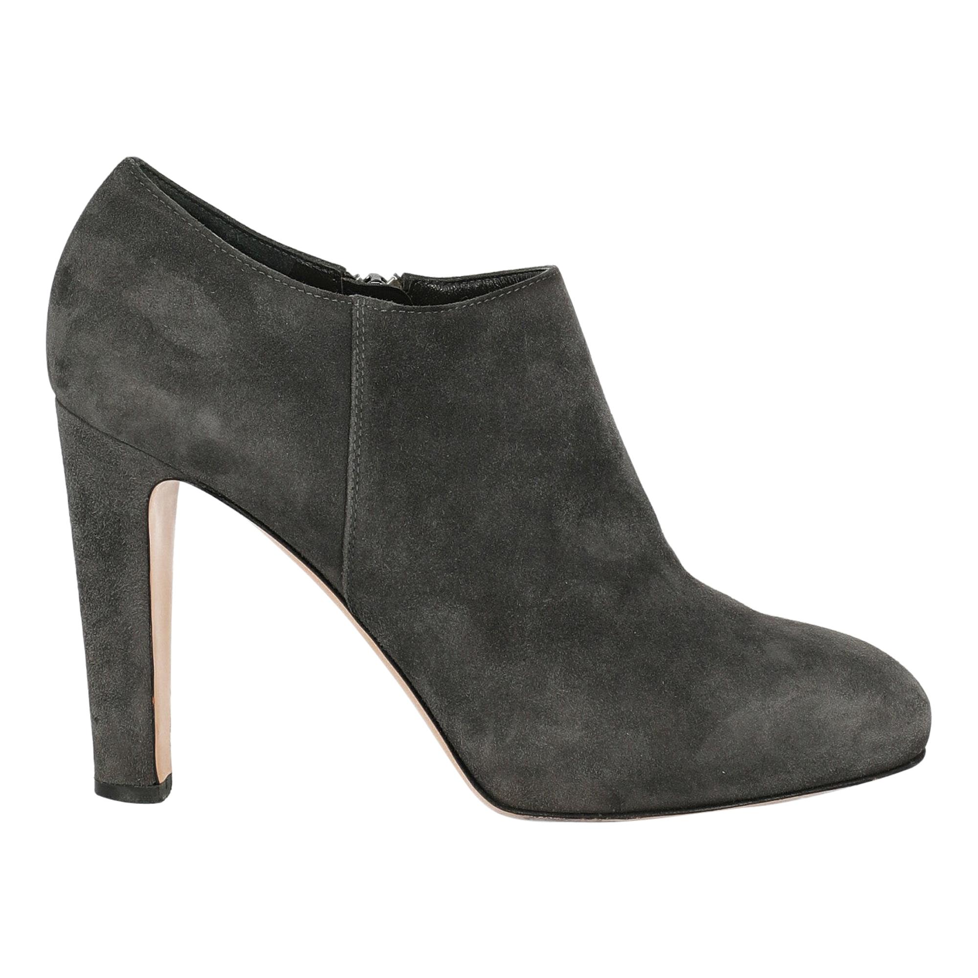 Gianvito Rossi Woman Ankle boots Grey Leather IT 37.5 For Sale