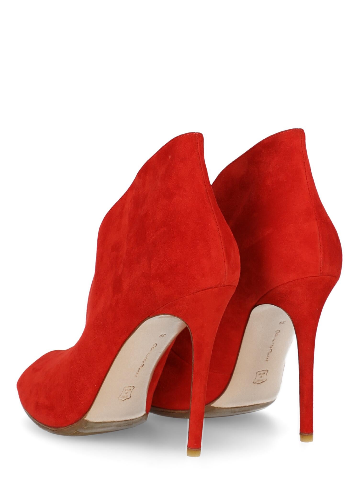 Gianvito Rossi  Women   Pumps  Red Leather EU 39 In Good Condition For Sale In Milan, IT