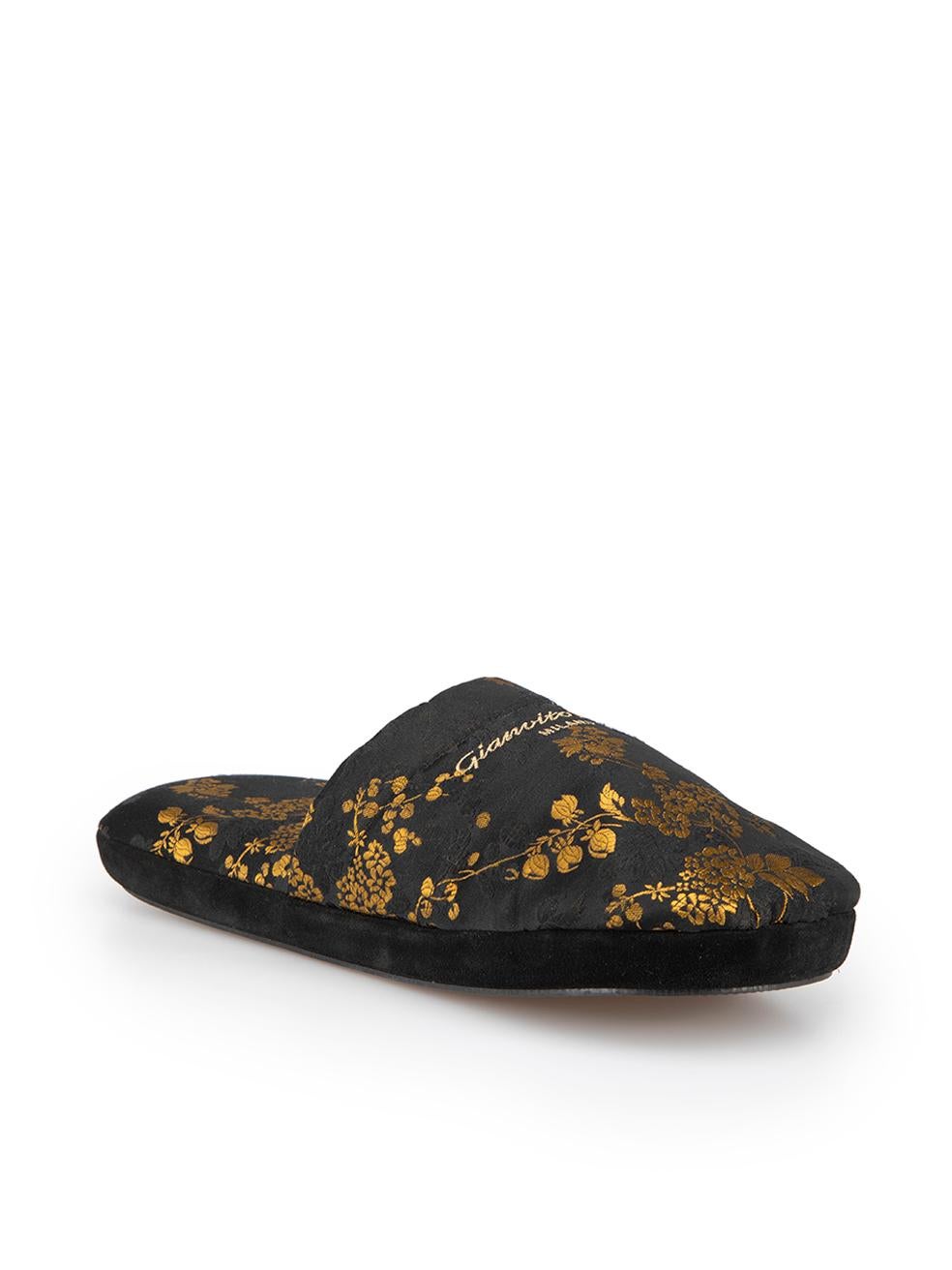 CONDITION is Very good. Hardly any visible wear to slides is evident on this used Gianvito Rossi designer resale item. This item includes the original dustbag.
 
 Details
  Black
 Cloth textile
 Loungewear slides
 Gold floral pattern
 Round toe
