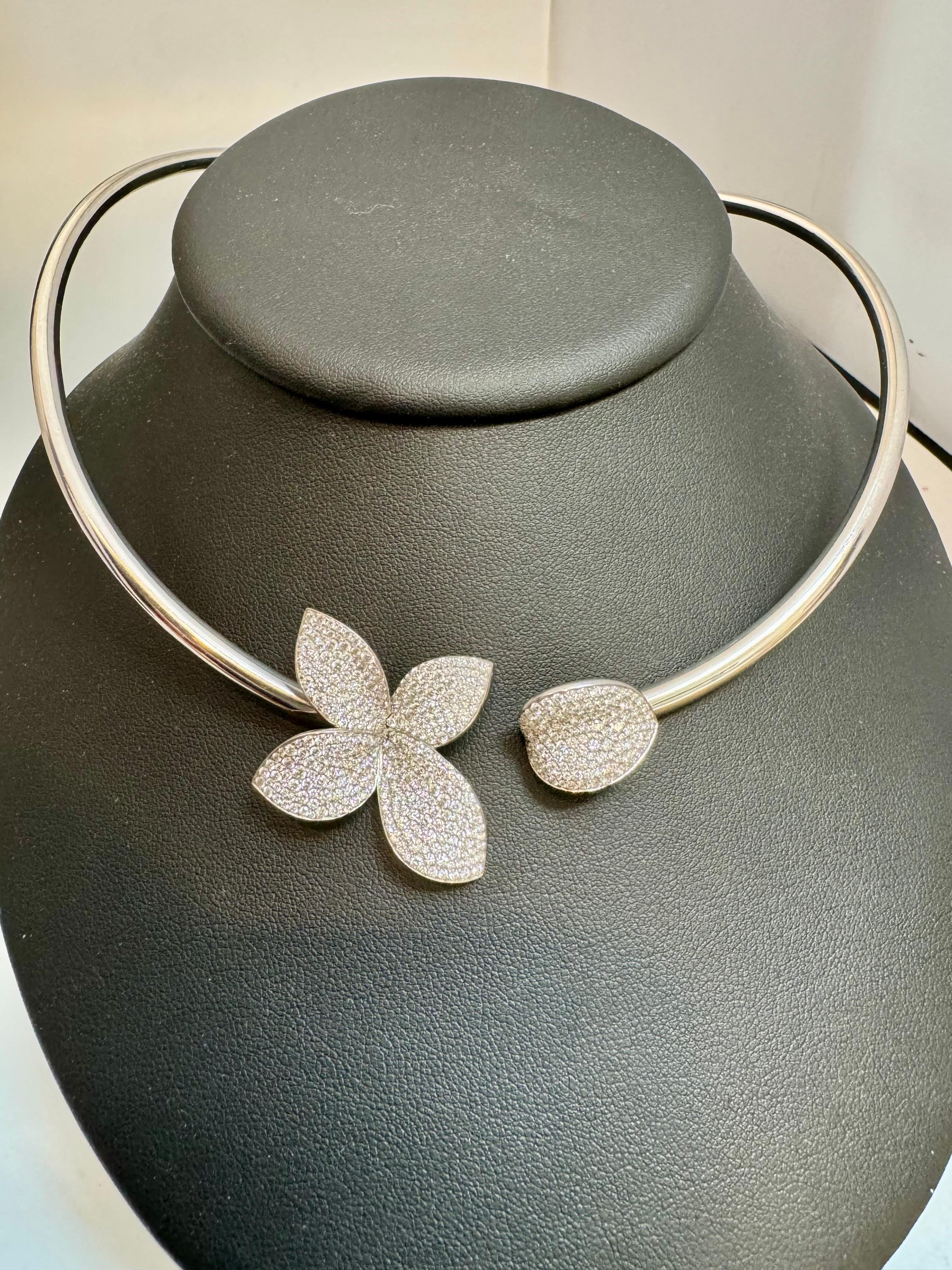 GIARDINI SEGRETI COLLIER , Collana a fiore singolo in oro bianco 18k con diamanti in vendita 5