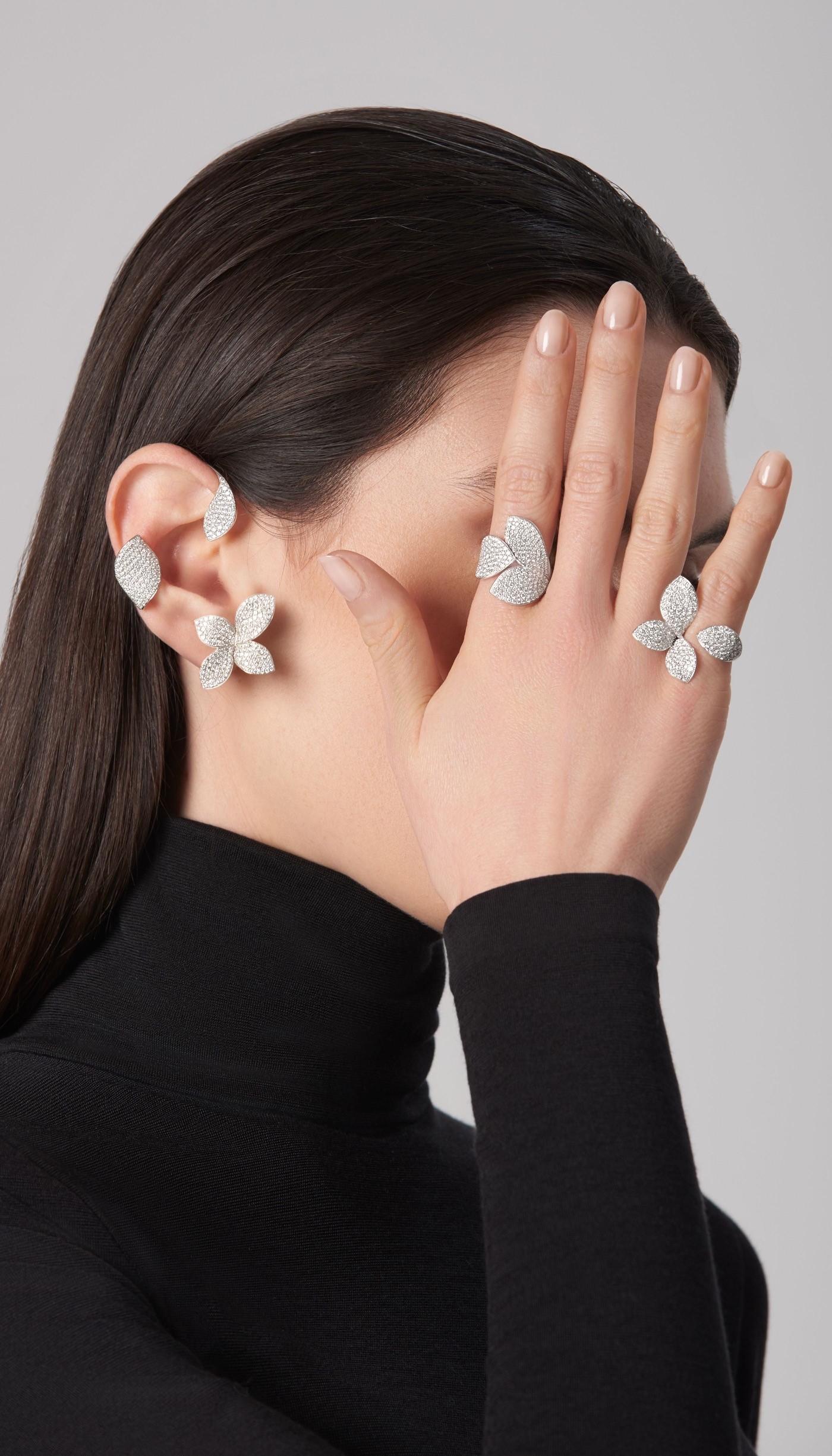 Giardini Segreti diamond ring in white gold by Pasquale Bruni In New Condition For Sale In Amsterdam, NL