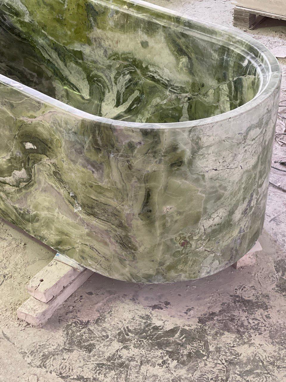 Giardino di Smeraldo Bañera Por L'atelier Arman Safavi en venta 4