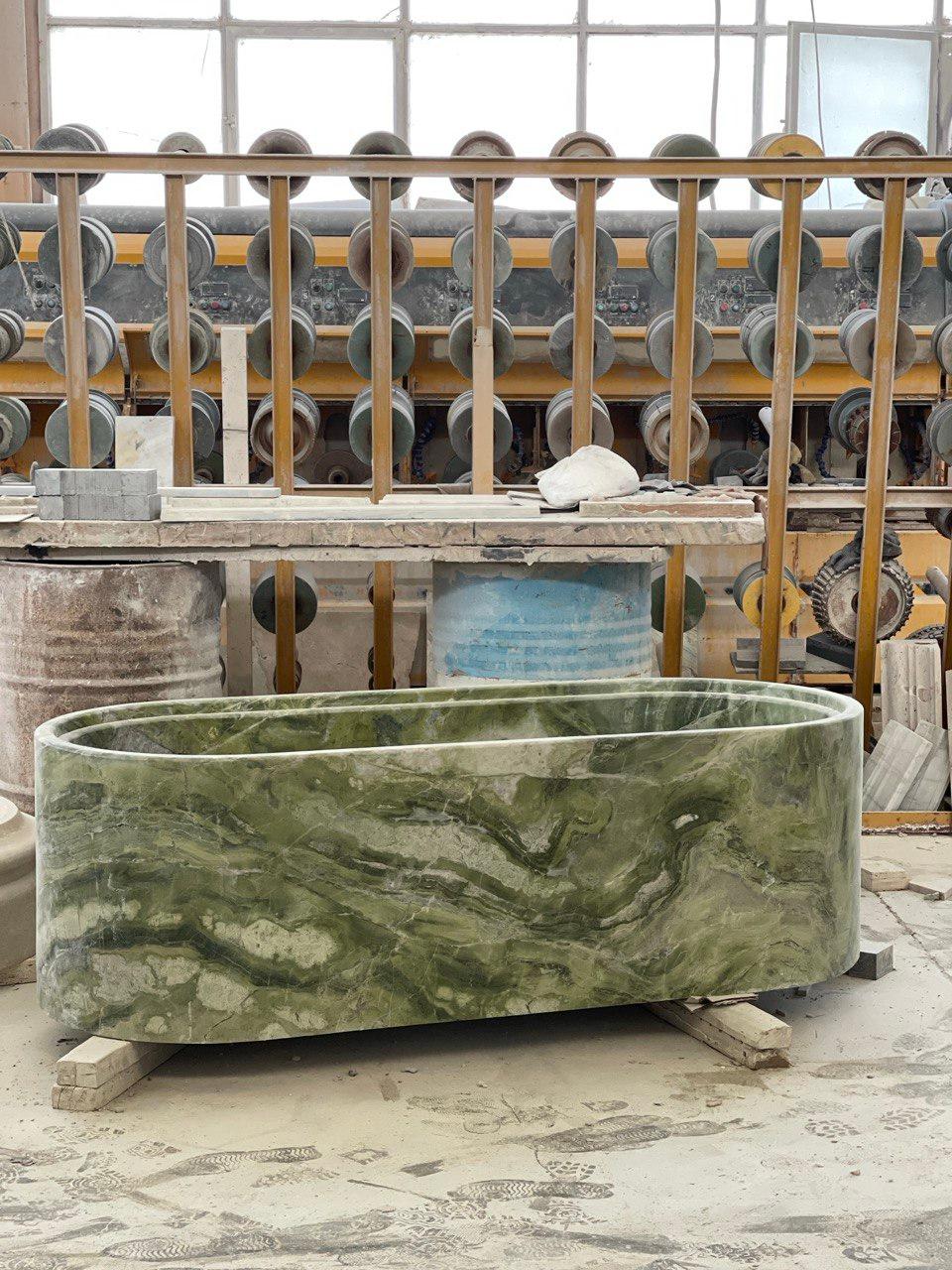 Giardino di Smeraldo Bañera Por L'atelier Arman Safavi Persa en venta