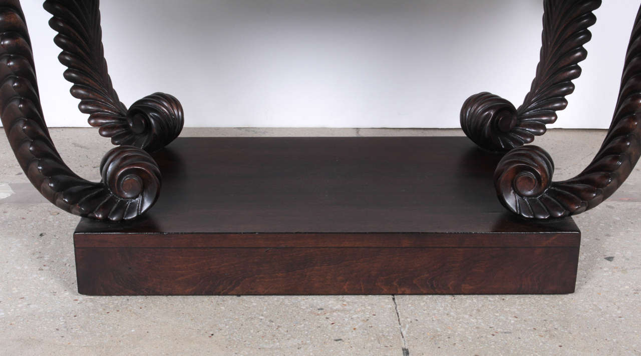 Mid-Century Modern Gibbings for Widdicomb Carved Walnut Plume Coffee Table For Sale
