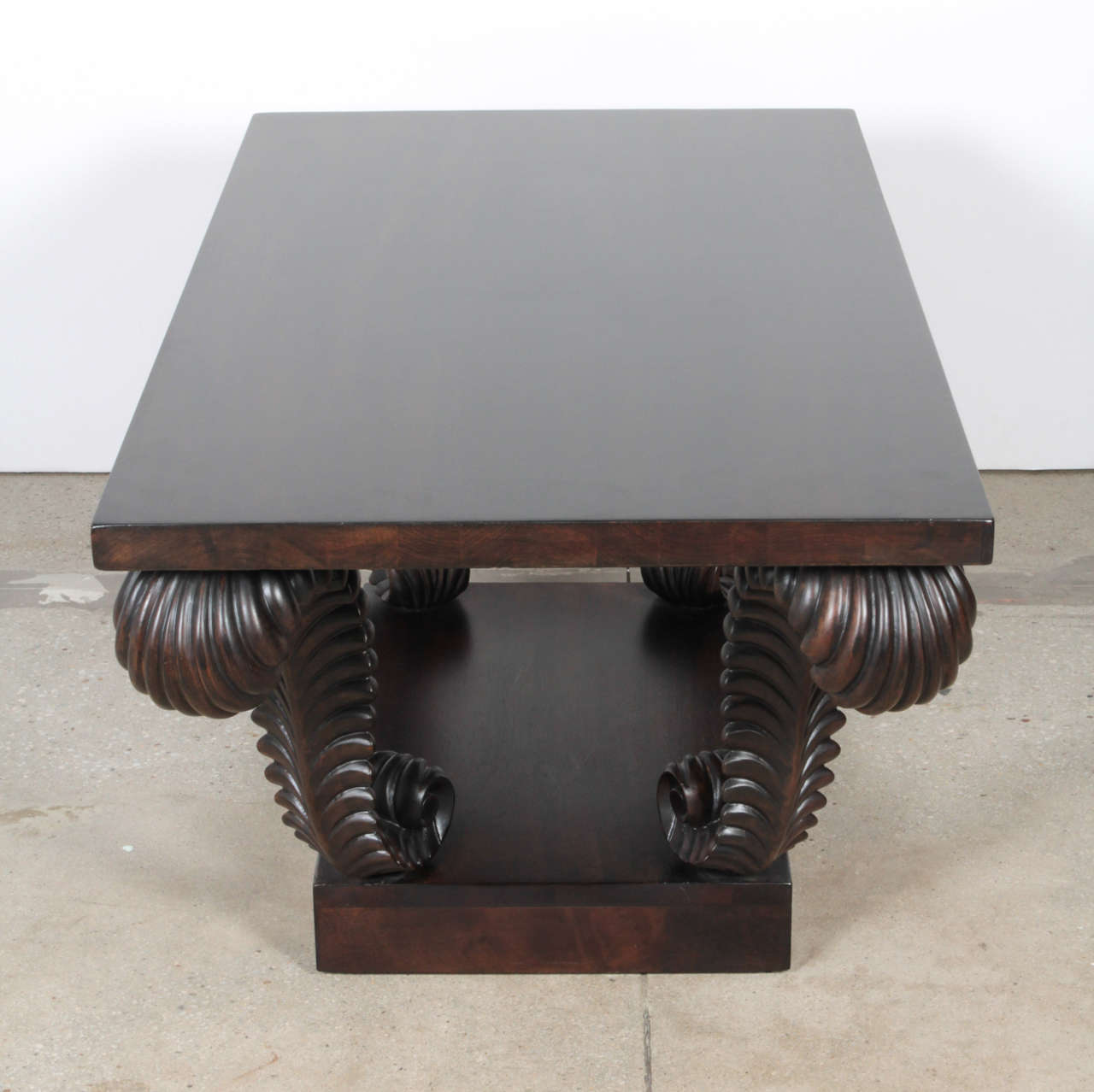 Gibbings for Widdicomb Carved Walnut Plume Coffee Table In Good Condition For Sale In New York, NY