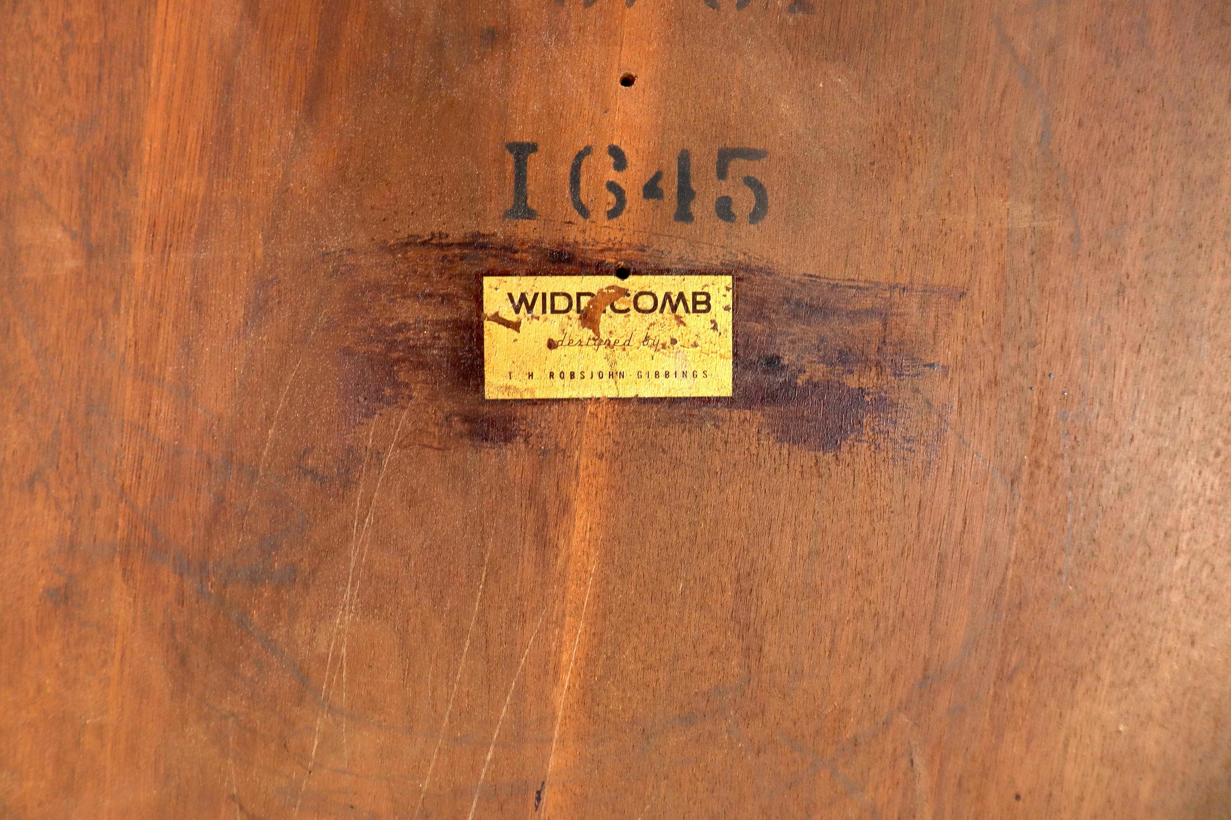 Gibbings for Widdicomb Large Round Walnut Mid-Century Modern Coffee Table 2
