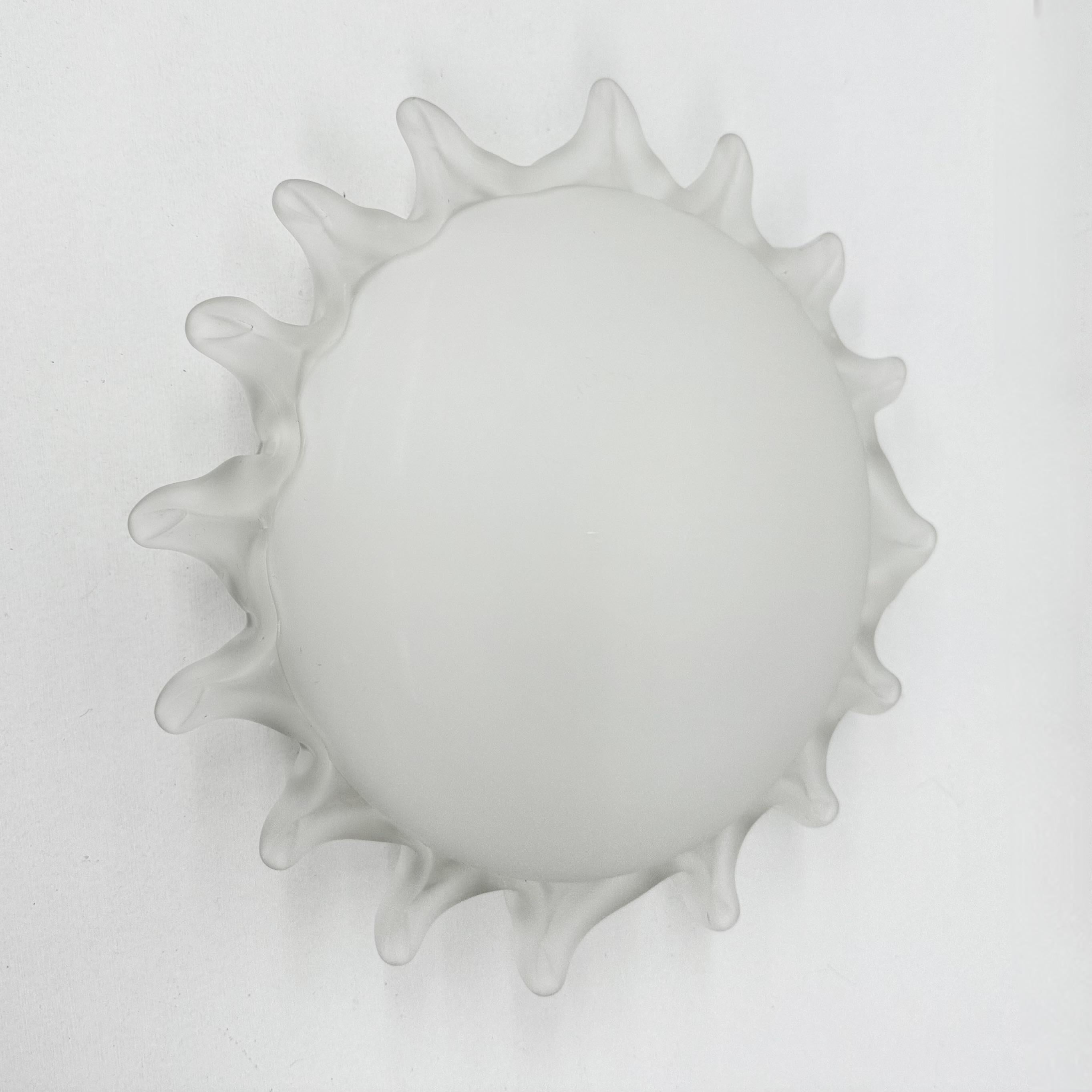 Applique italienne en verre de Murano soleil , 1970 en vente 10