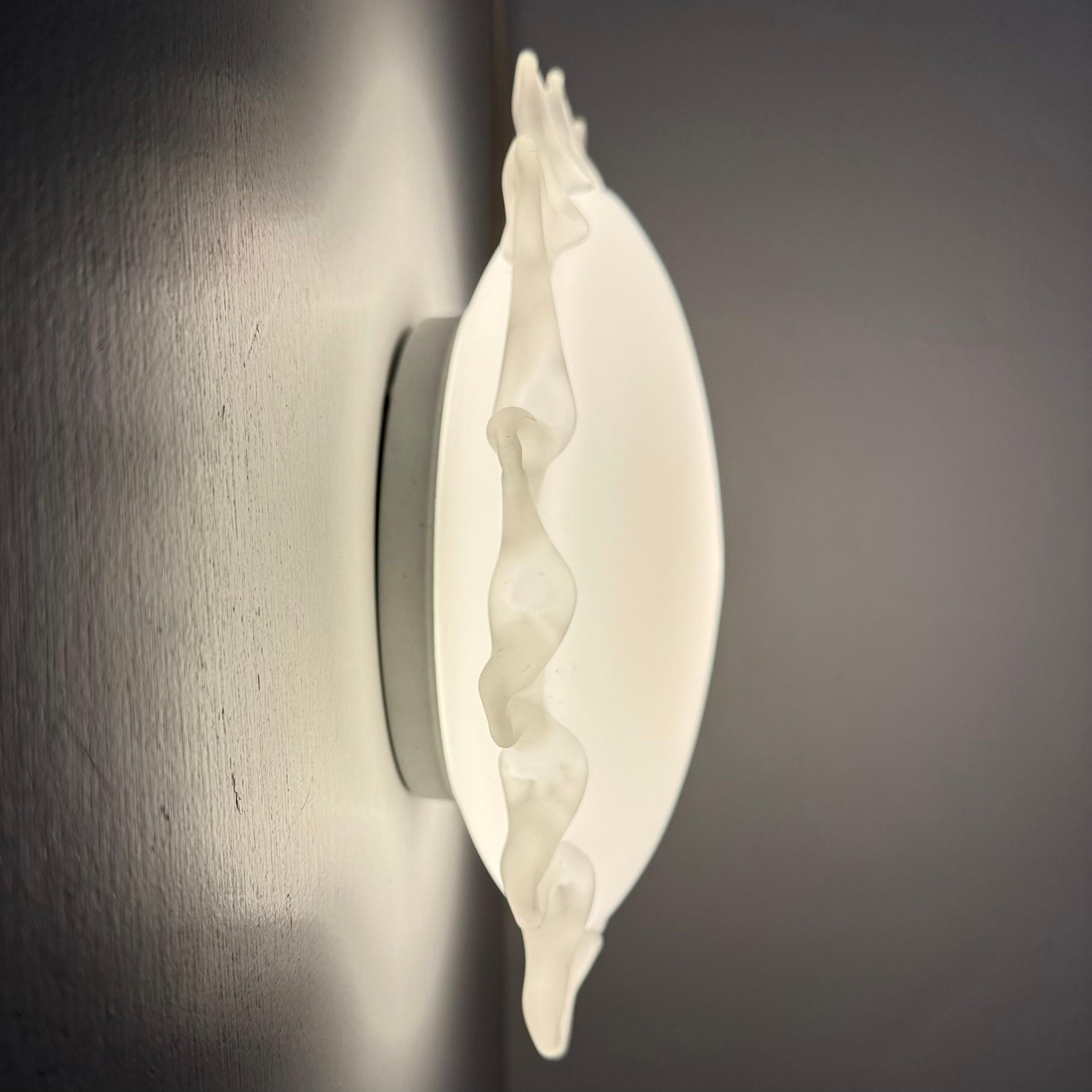 Applique italienne en verre de Murano soleil , 1970 en vente 4
