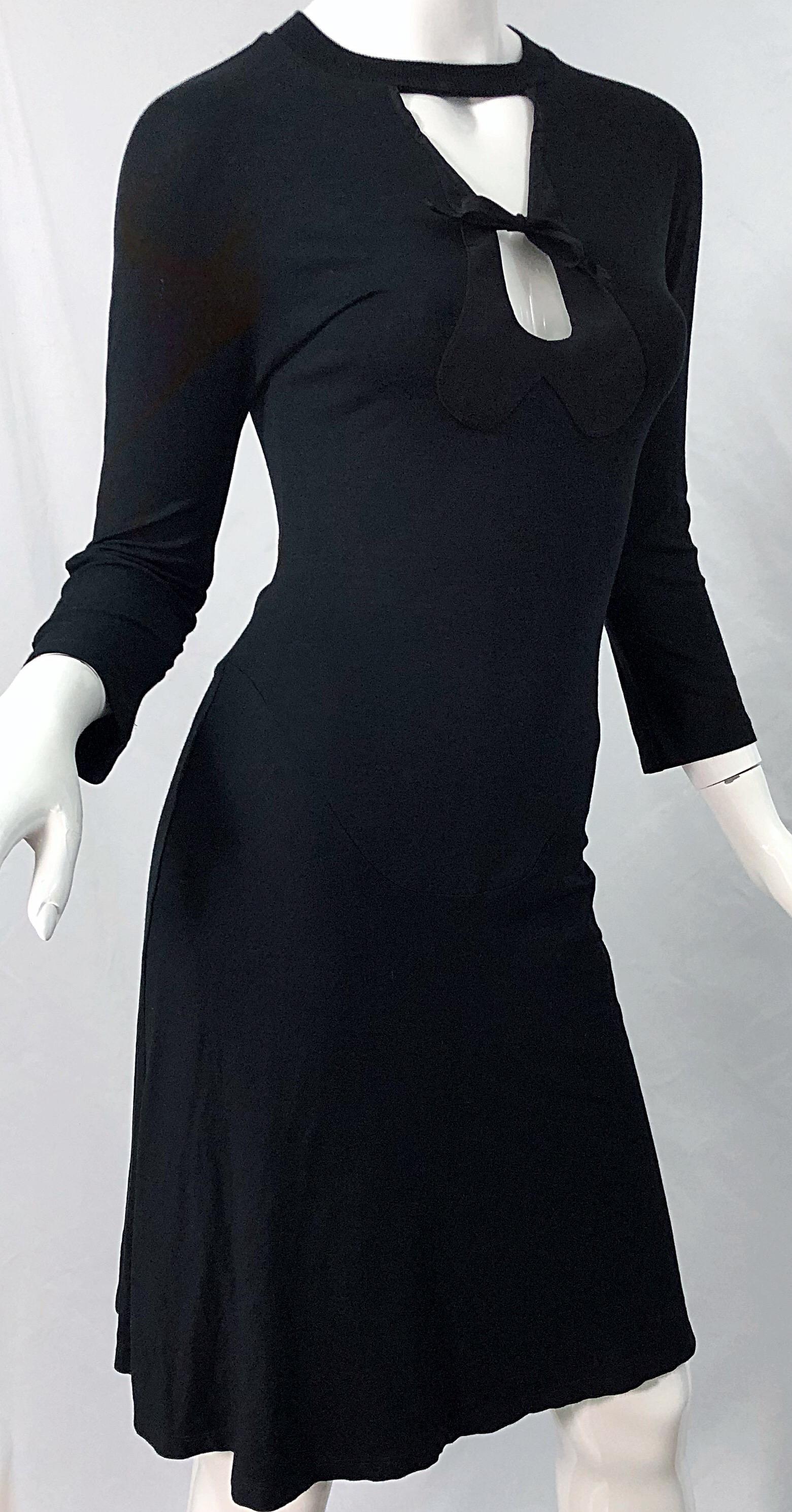 Gibo Early 2000s Italian Made Size 40 Black Cut - Out 3/4 Sleeves Dress  In New Condition For Sale In San Diego, CA