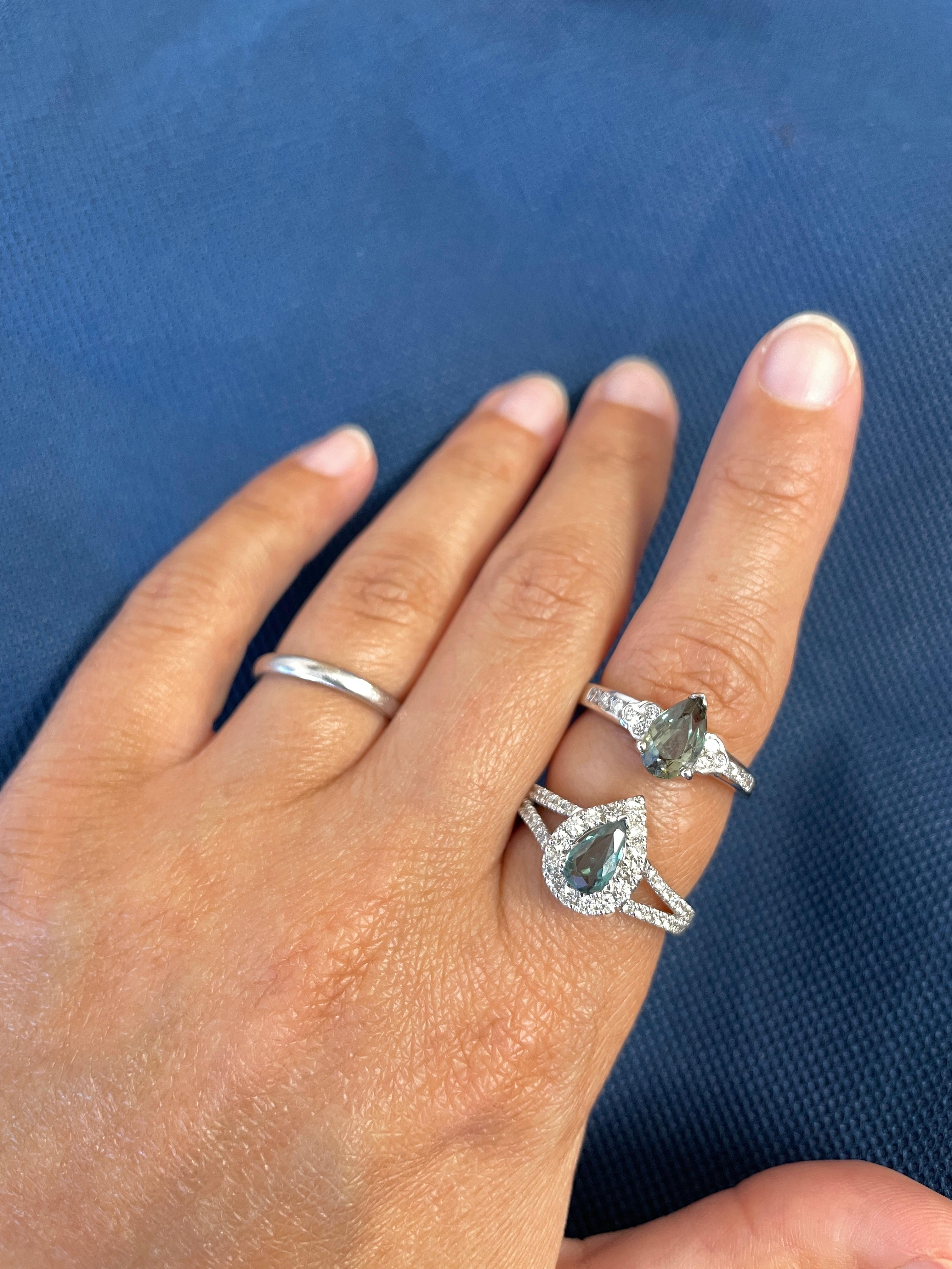 Contemporary GIC Certified Alexandrite Natural Color Changing Diamond Ring 18K White Gold