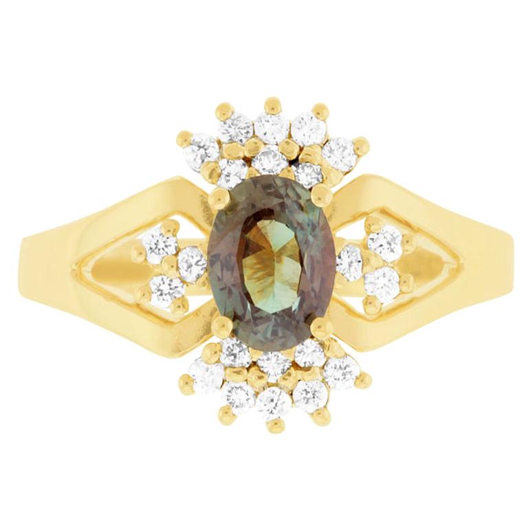 GIC Certified Alexandrite Natural Diamond Art Deco Style 18K Yellow Gold Ring For Sale