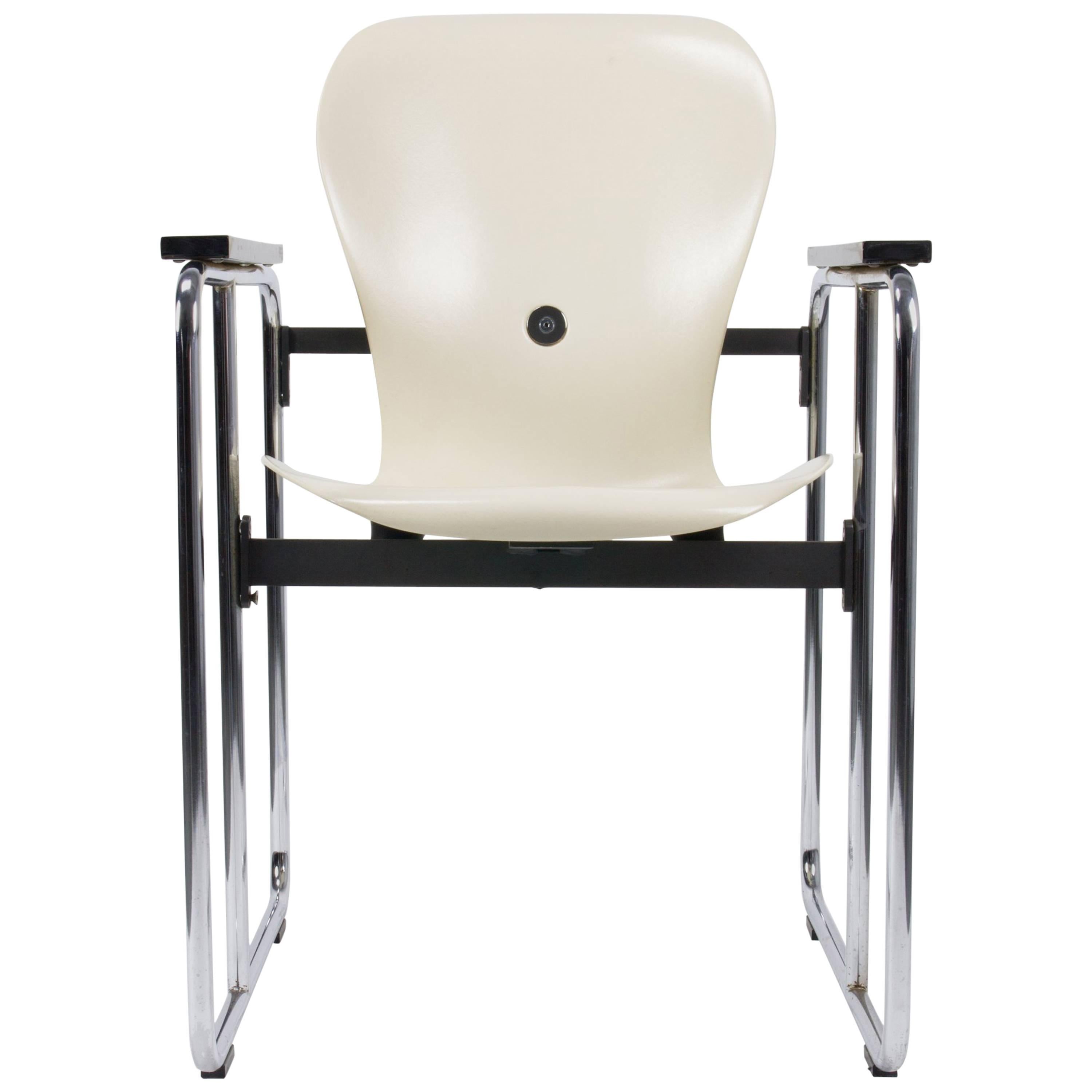 Gideon Kramer Ion Chair with Rare Base For Sale