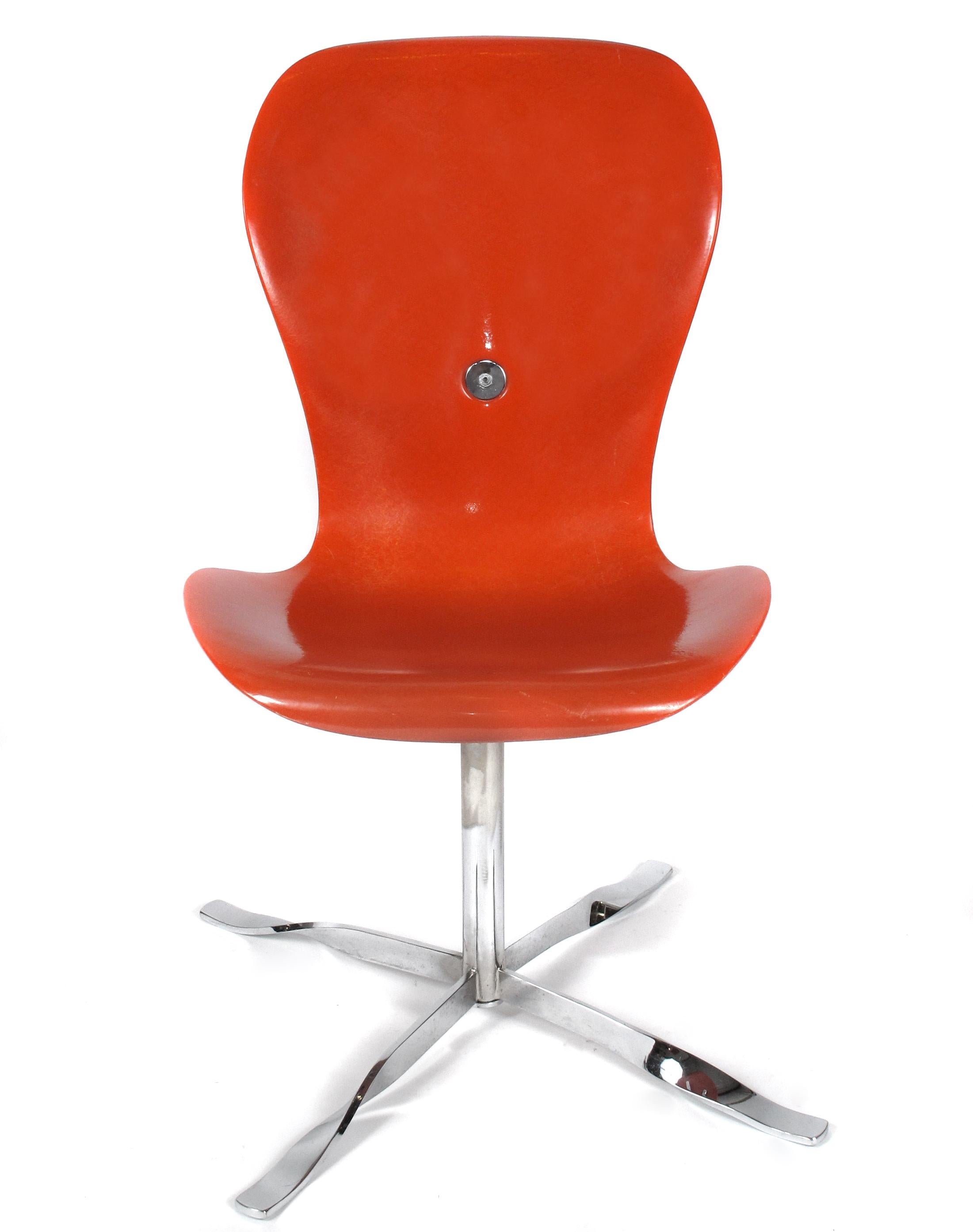 Classic chair designed by Gideon Kramer design for the Seattle space needle. We have 5 red and 5 yellow available.
 