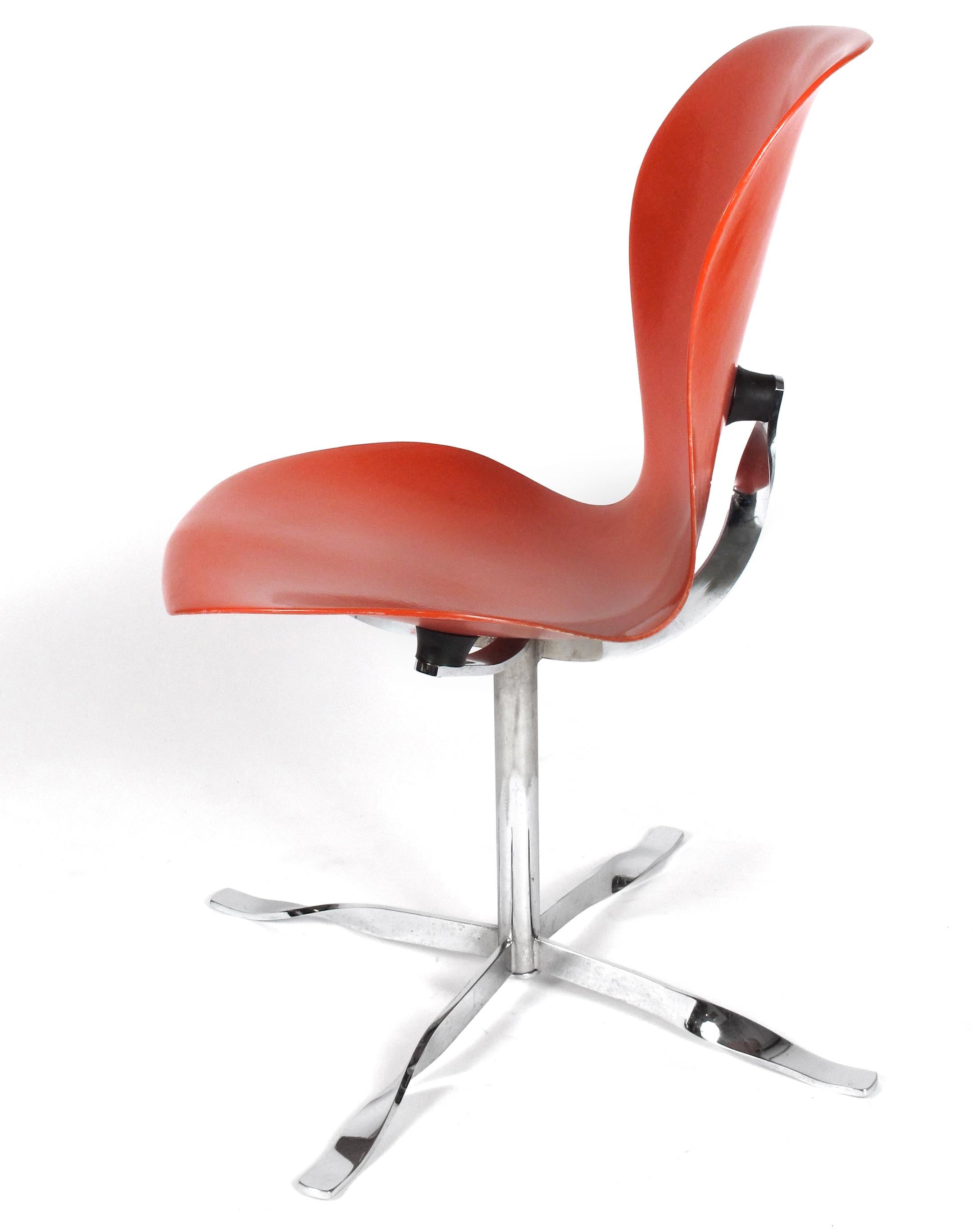 Gideon Kramer Red Ion Chair In Excellent Condition In Brooklyn, NY
