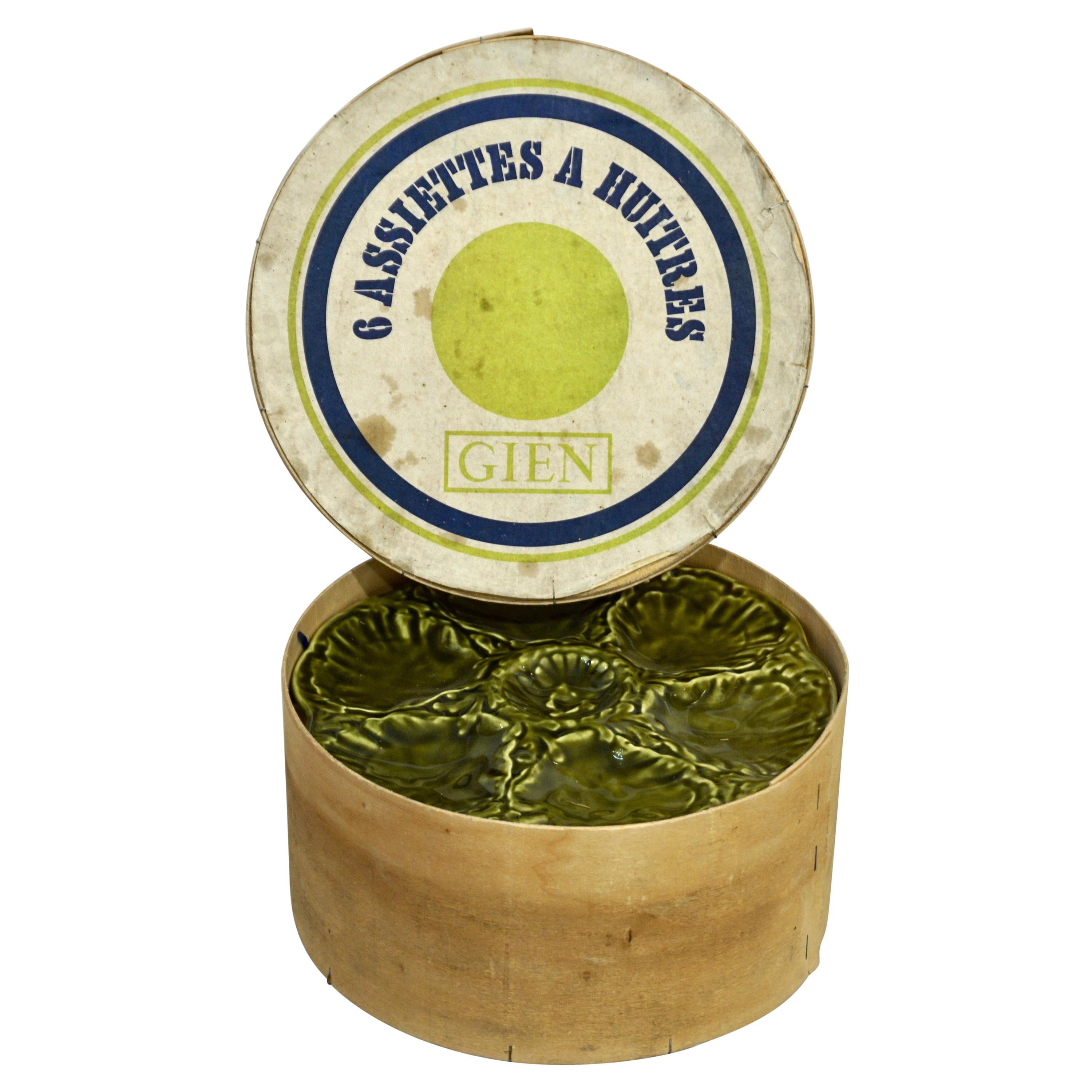 Gien 1950s French Set of 6 Green Majolica Oyster Plates in Original Wood Box