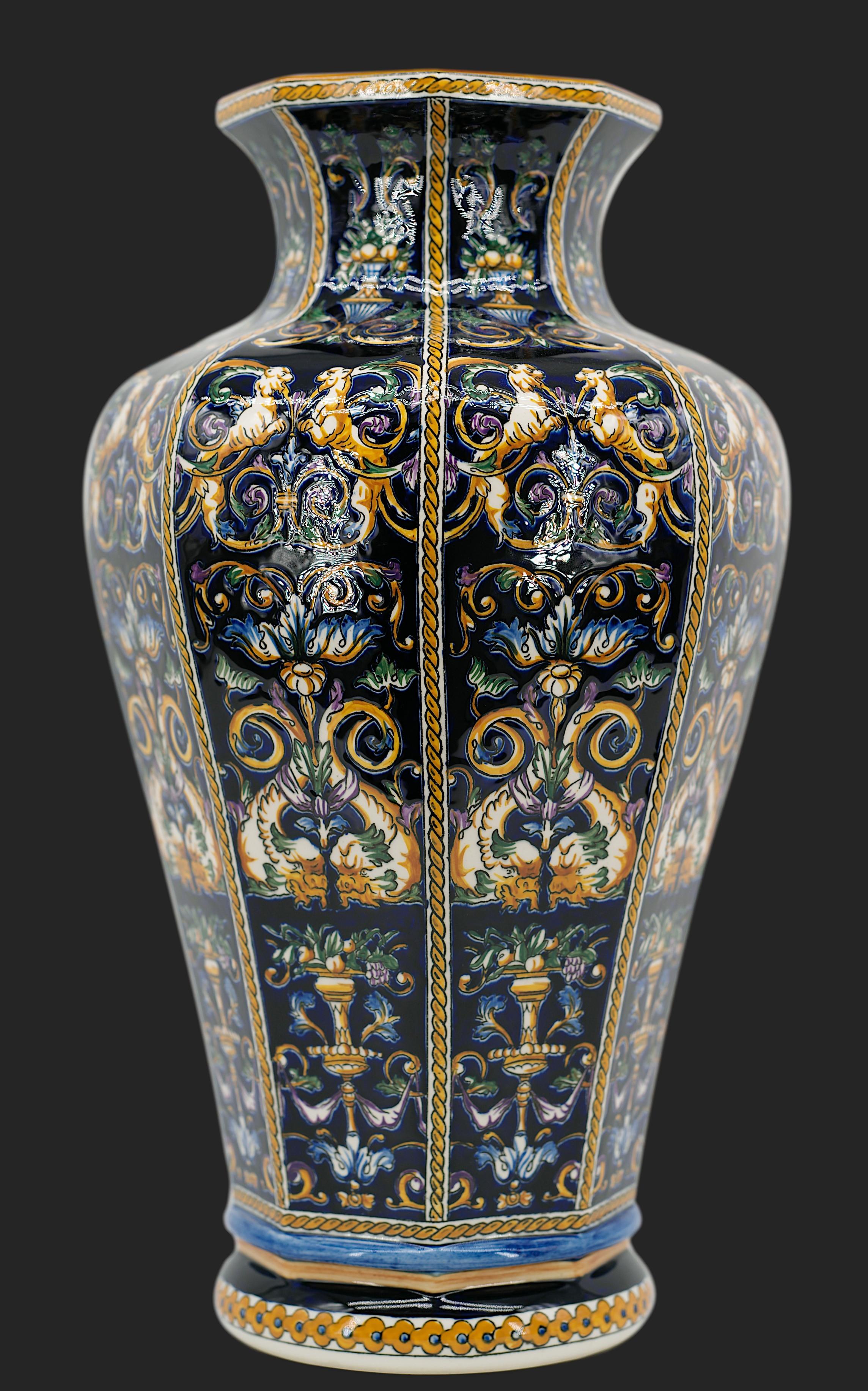 GIEN French Baluster Vase with Renaissance Majolica Decor, 1970s In Excellent Condition For Sale In Saint-Amans-des-Cots, FR