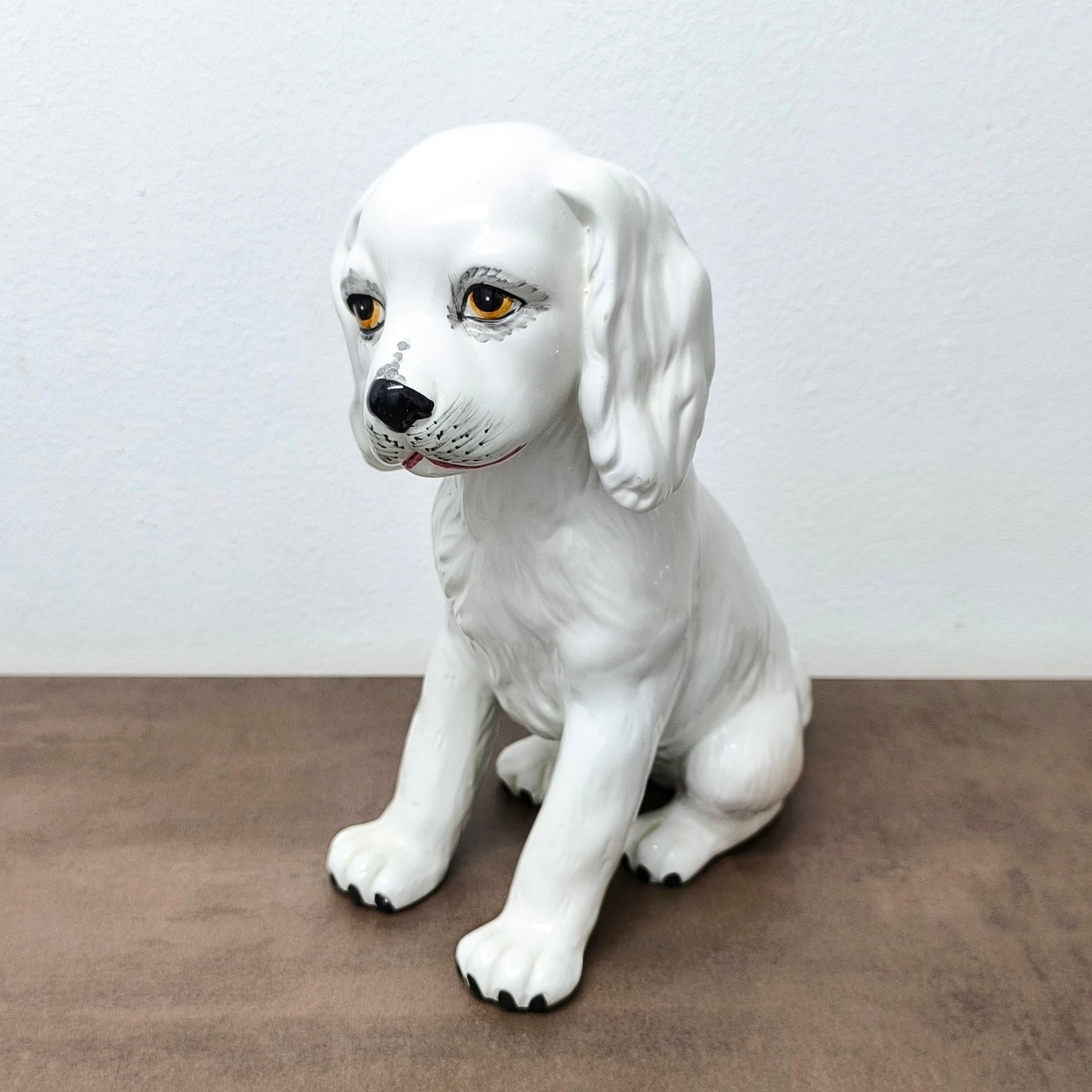 🎁 Un coup de projecteur sur les vacances : Un cadeau réfléchi pour les amoureux des chiens, les collectionneurs de vintage ou tous ceux qui apprécient l'artisanat européen.
Figurine d'épagneul en céramique italienne des années 1970, avec une