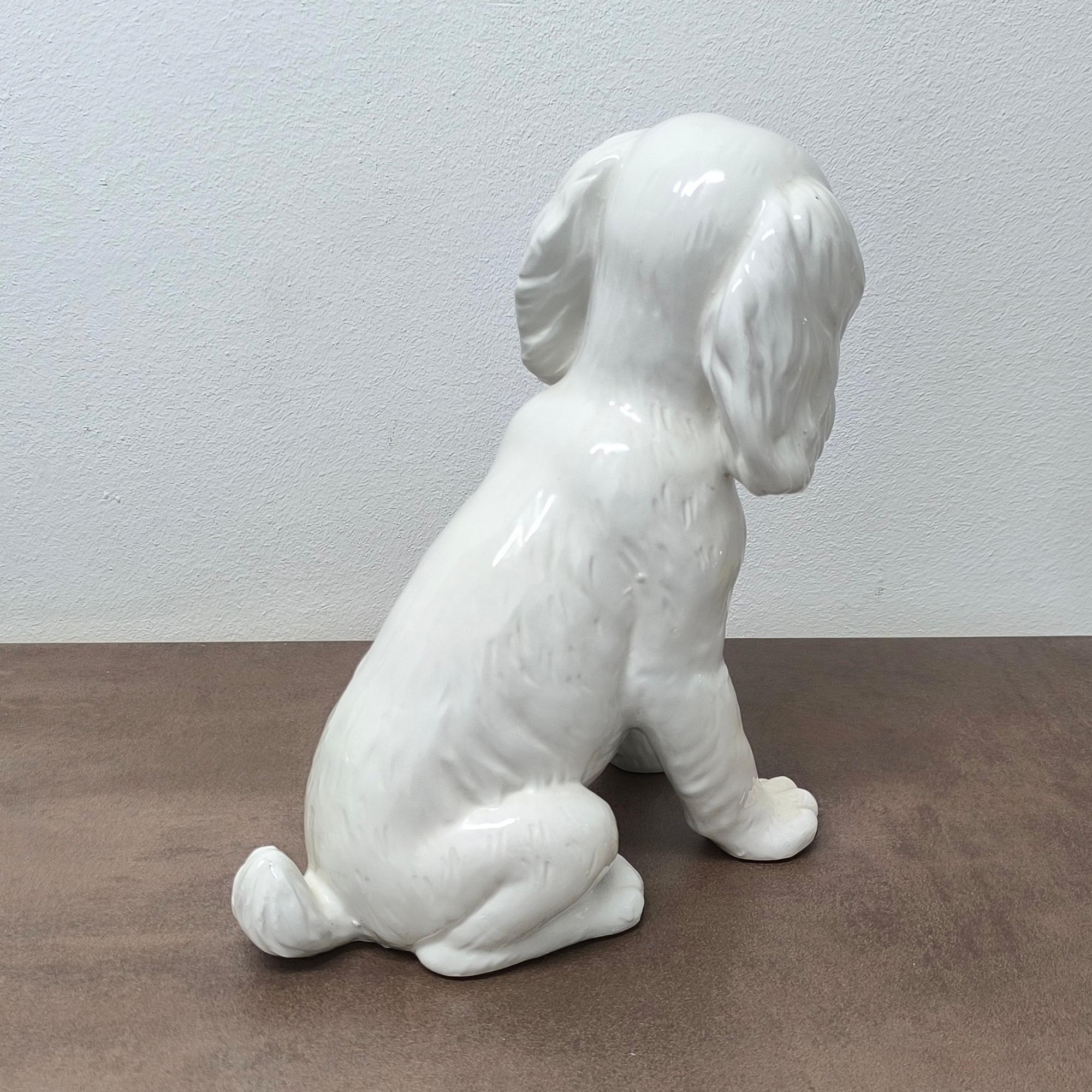 IDEA - Figurine épagneul en céramique émaillée italienne des années 1970 - Détails peints à la main Bon état - En vente à Bochum, NRW