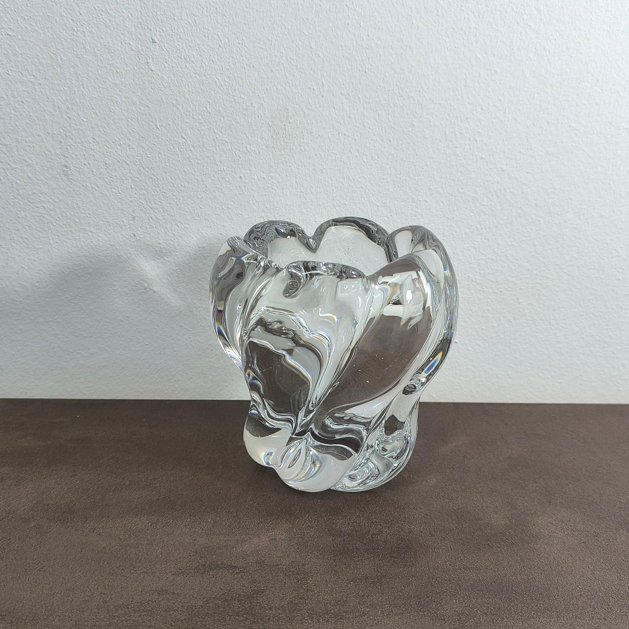 Fatto a mano Idea regalo Edvin Öhrström per Orrefors Vaso scultoreo in vetro organico soffiato a mano in vendita