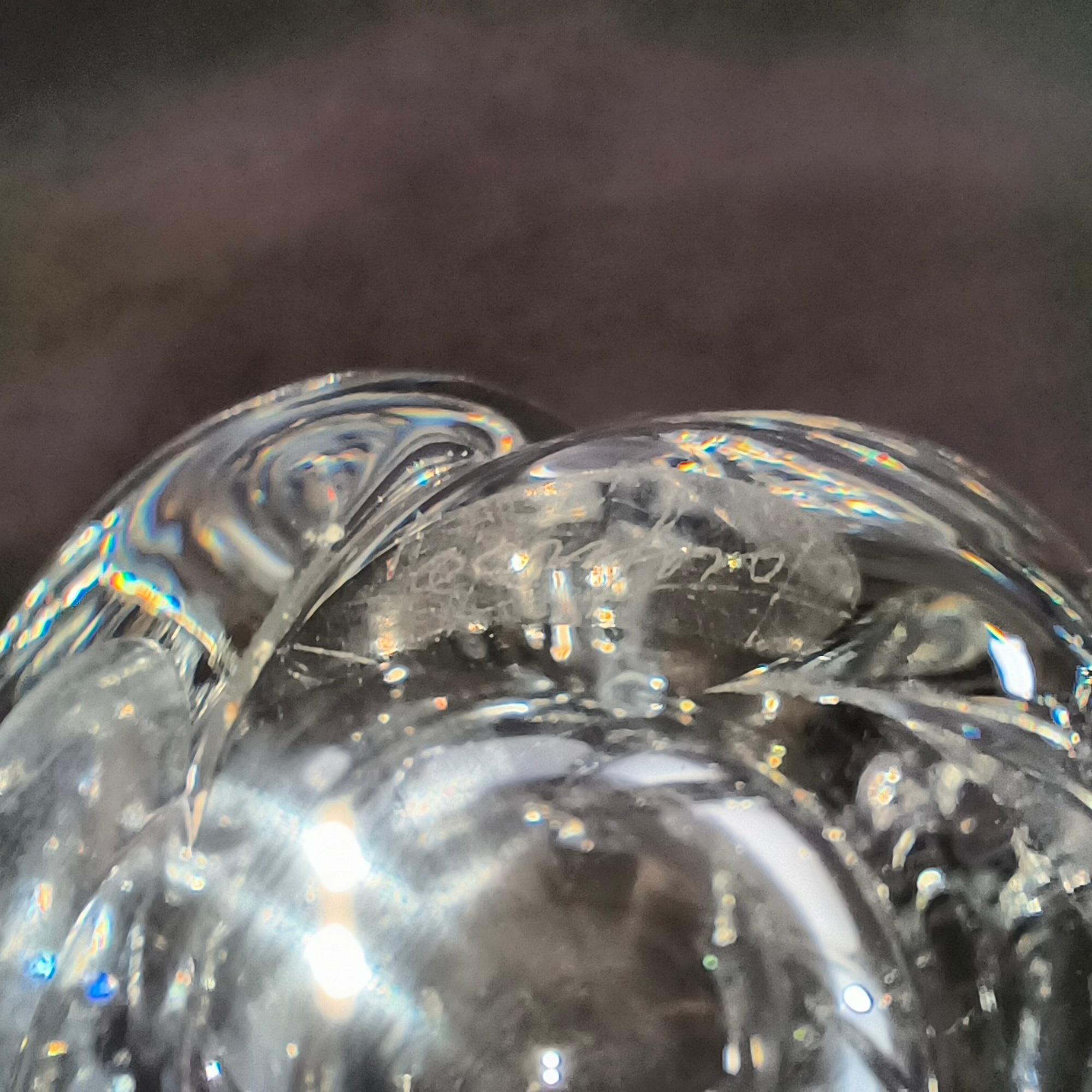 Idea regalo Edvin Öhrström per Orrefors Vaso scultoreo in vetro organico soffiato a mano in vendita 1