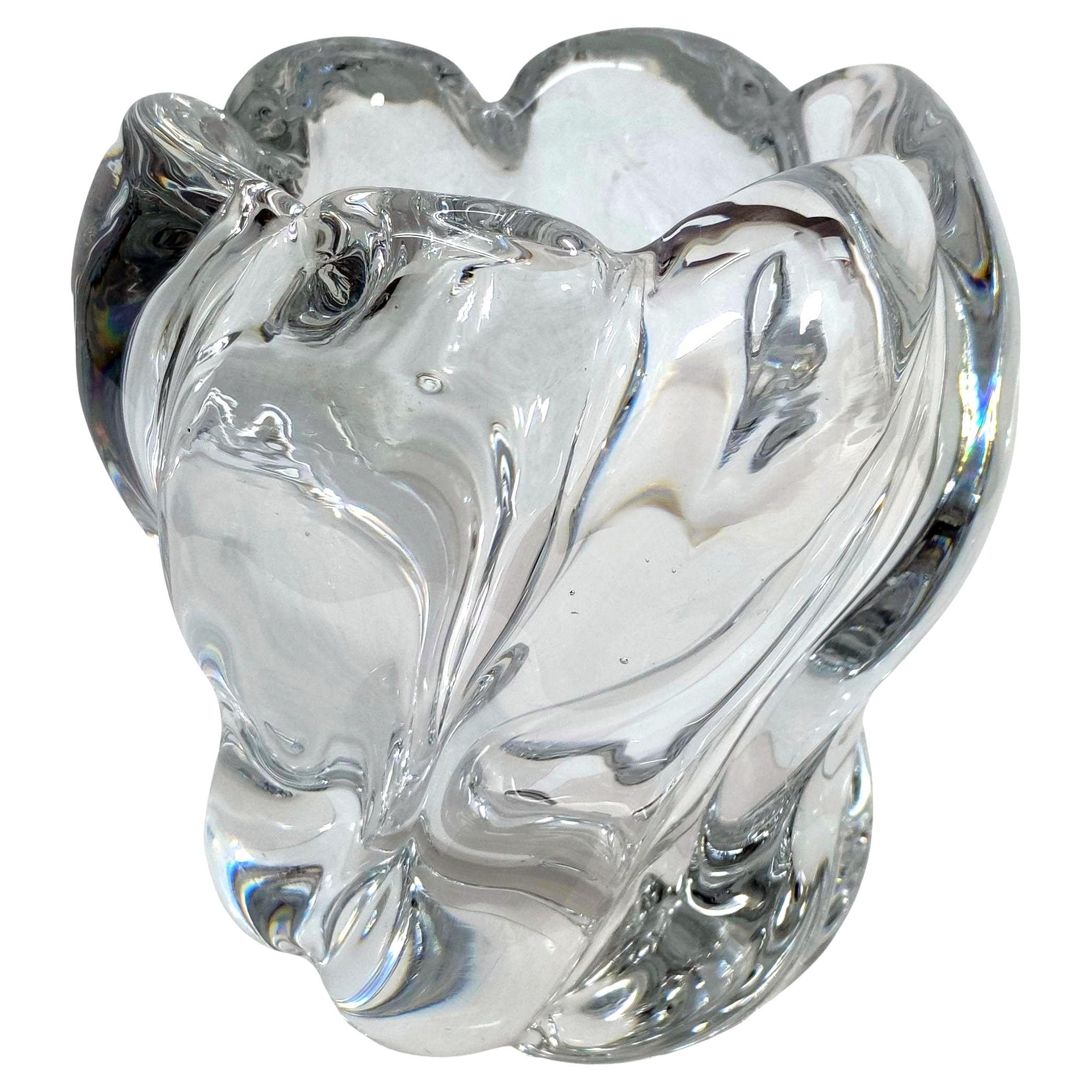 Idea regalo Edvin Öhrström per Orrefors Vaso scultoreo in vetro organico soffiato a mano in vendita