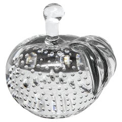 GIFT IDEA - Murano Glass Apple Paperweight with Controlled Bubble Inclusions