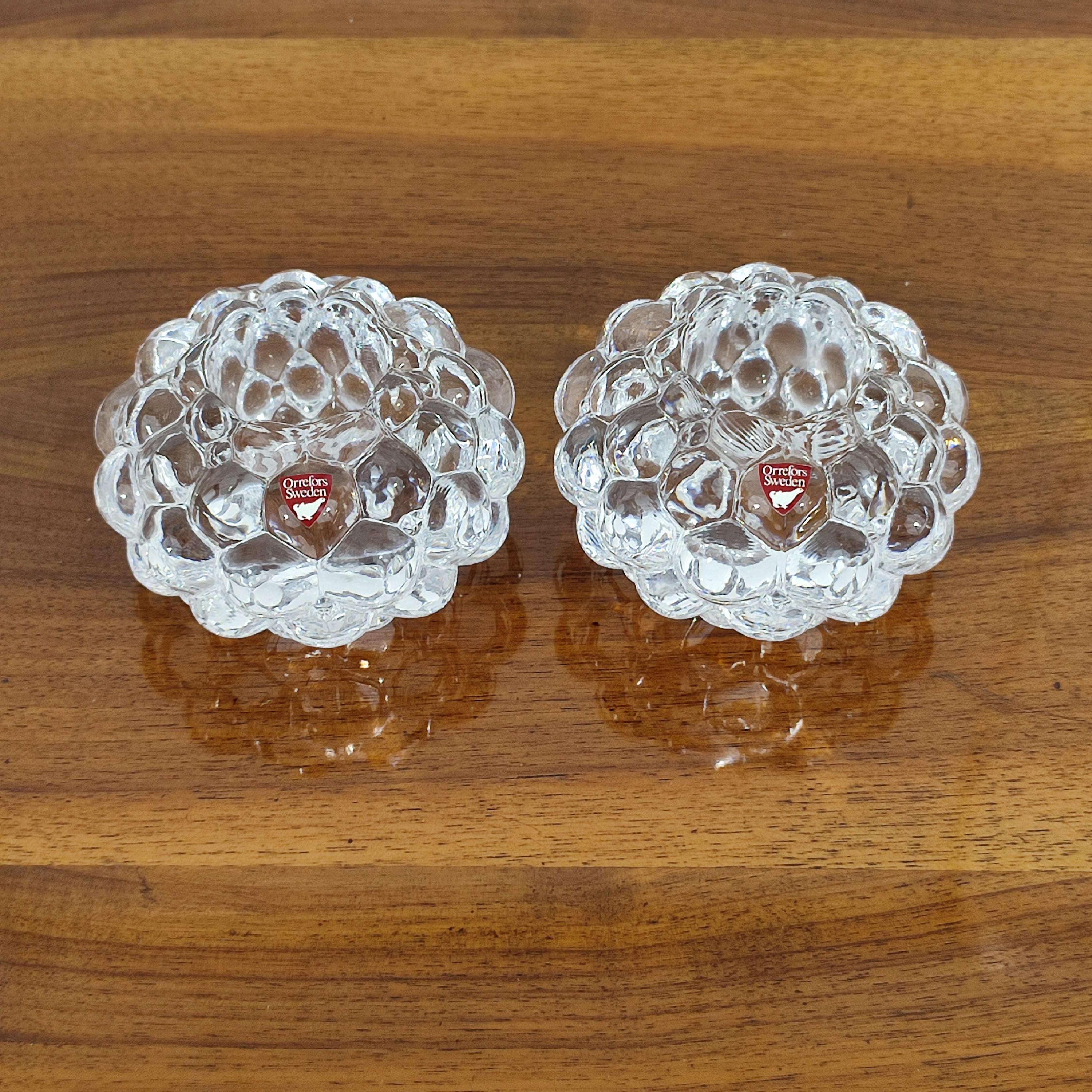 GIFT IDEA - Orrefors Anne Nilsson Pair Candle Holders Scandinavian Crystal Art For Sale 2