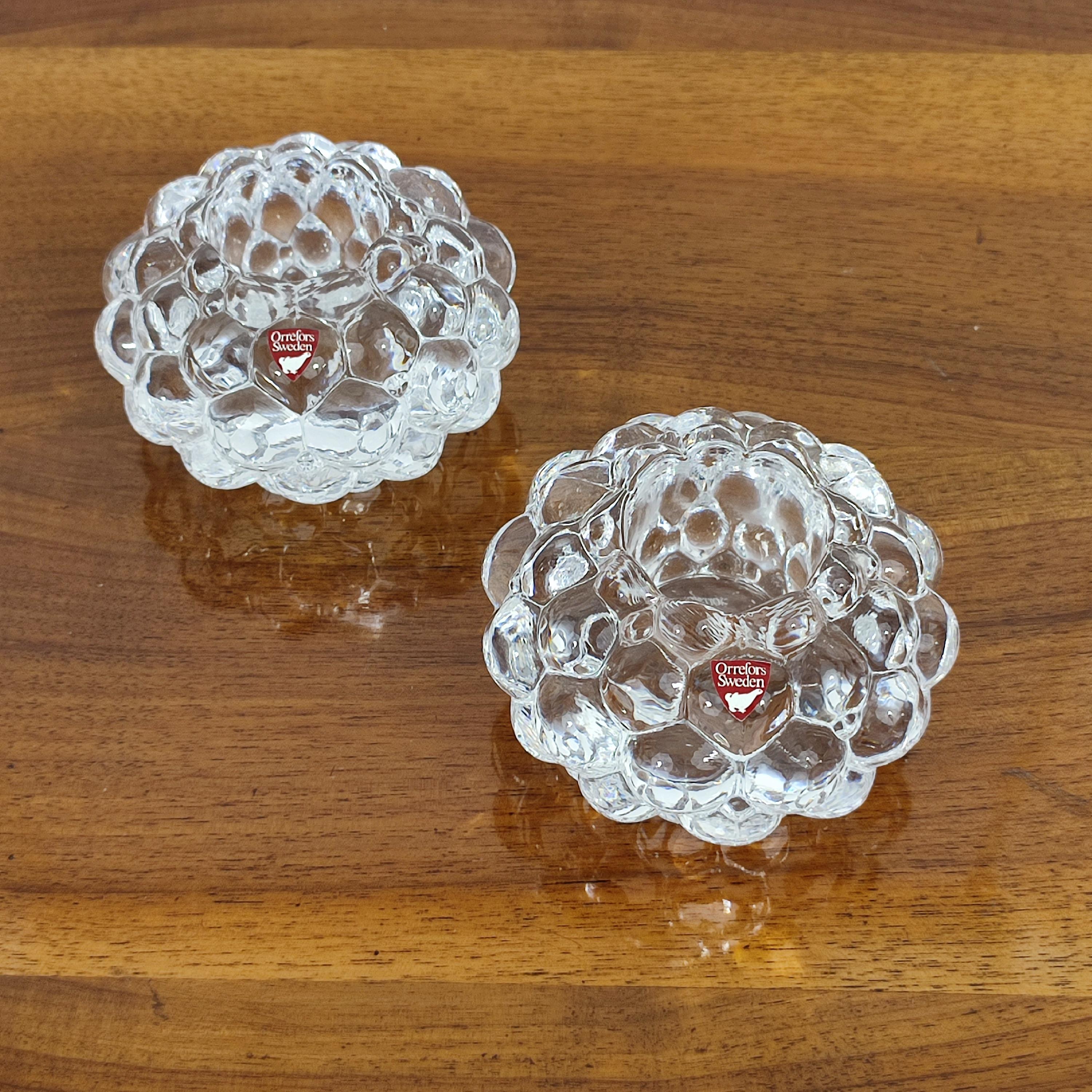 GIFT IDEA - Orrefors Anne Nilsson Pair Candle Holders Scandinavian Crystal Art For Sale 3