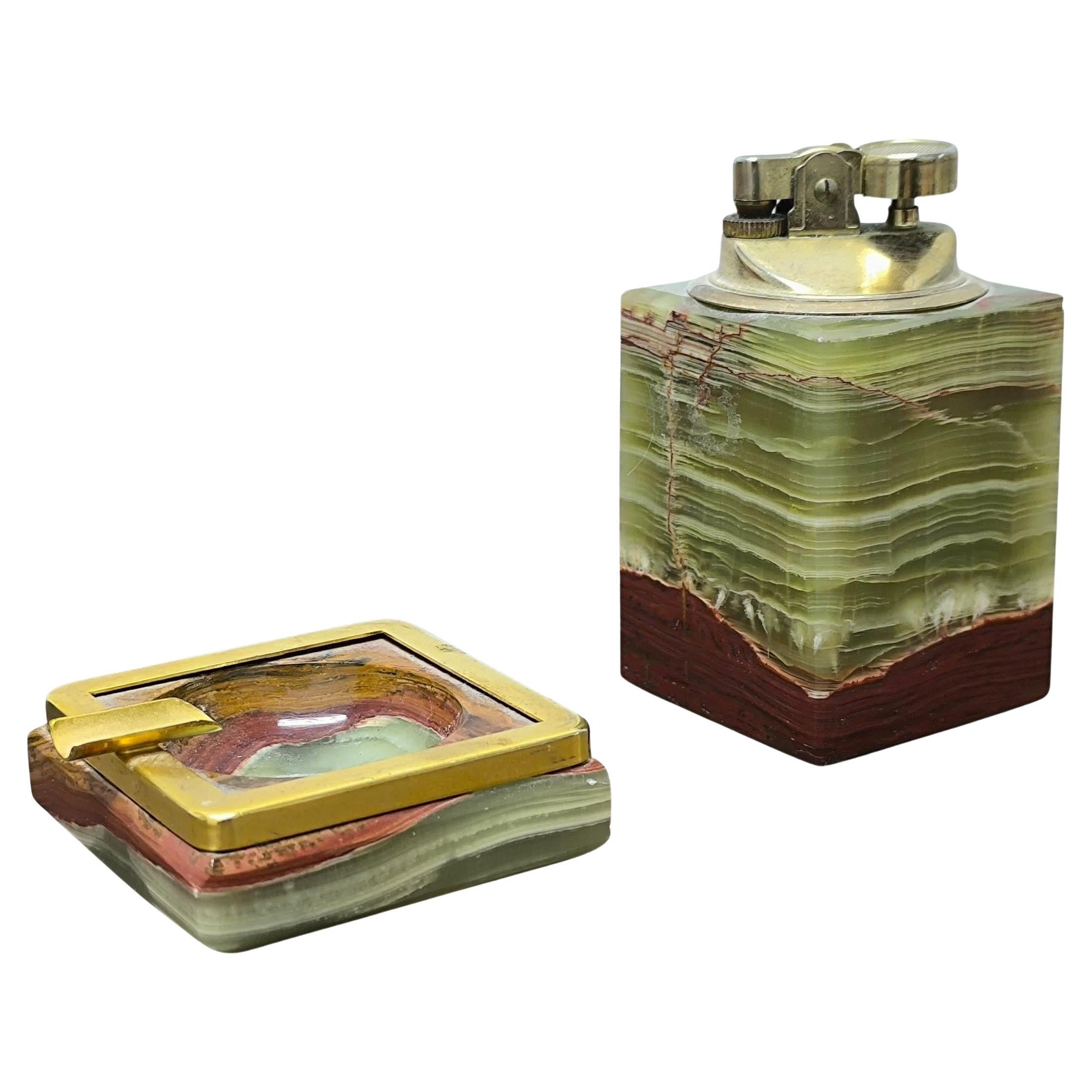 GESCHENKBEREIT - Schreibtischset aus Onyx und Messing Feuerzeug und Aschenbecher, Italien, 1960er Jahre