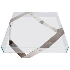 Gift Wrap Tempered Super Clear Glass Coffee Table with White Lacquered Steel