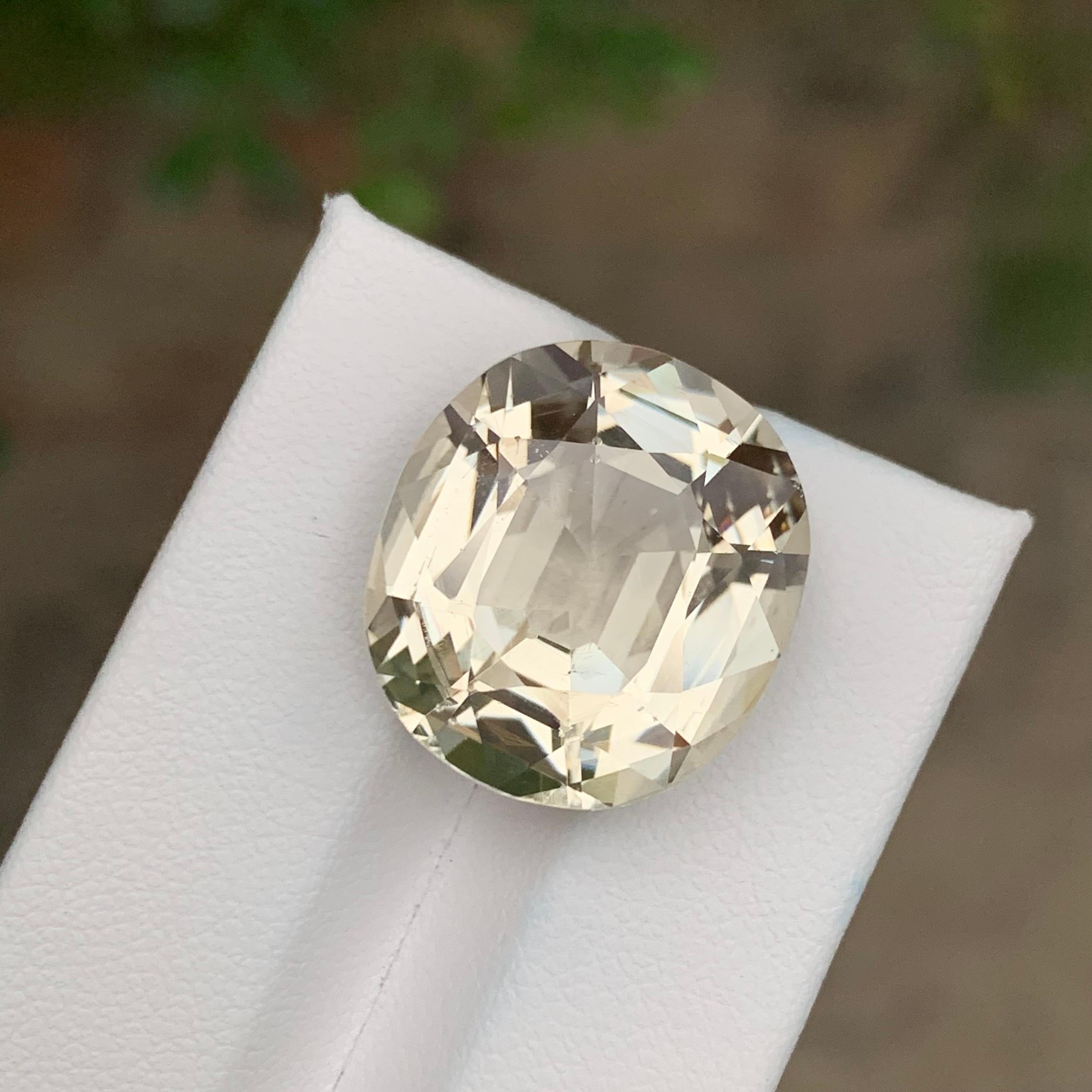 Gigantic 19.70 Carats Natural Loose Heliodor For Sale 12