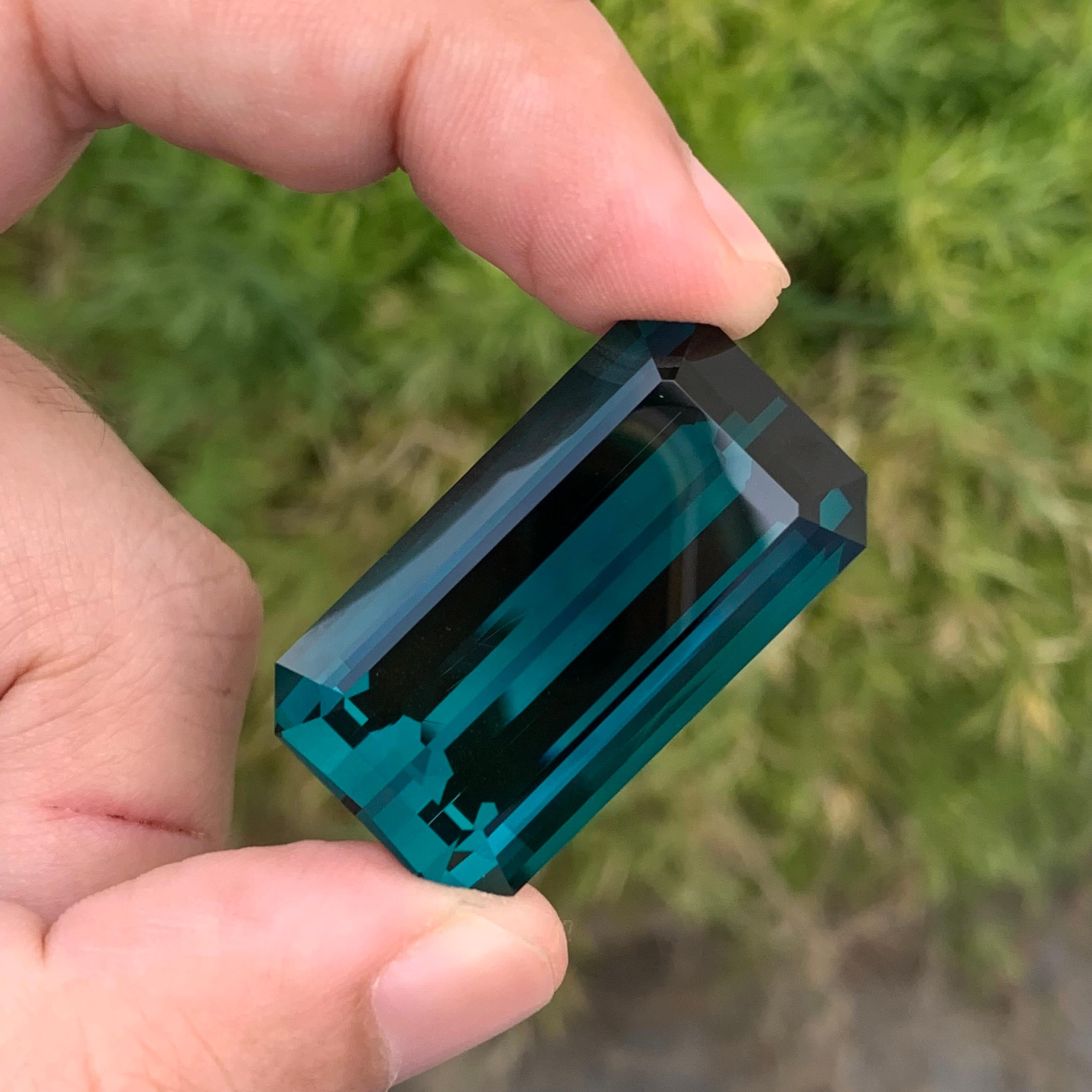 Women's or Men's Gigantic 77.50 Carat Natural Loose Indicolite Tourmaline Emerald Shape Gemstone  For Sale