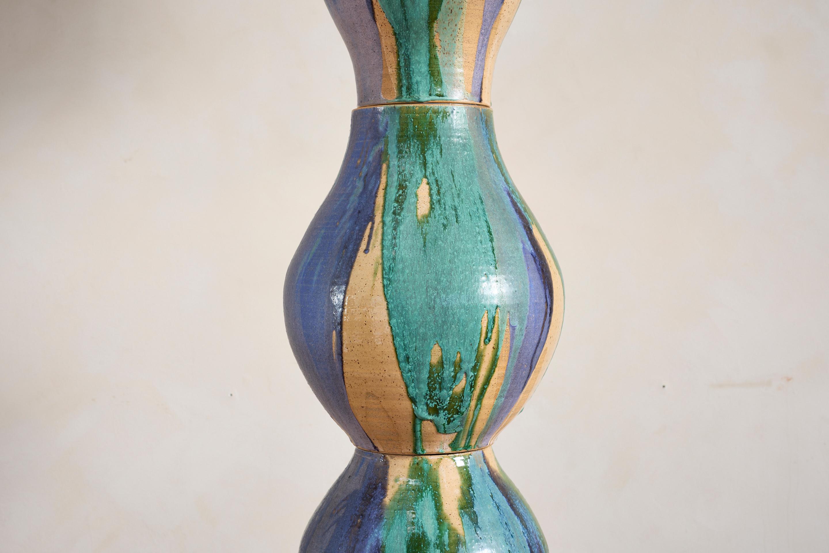 Lámpara de pie Gigantic Ceramic Totem de Alex Reed Siglo XXI y contemporáneo en venta