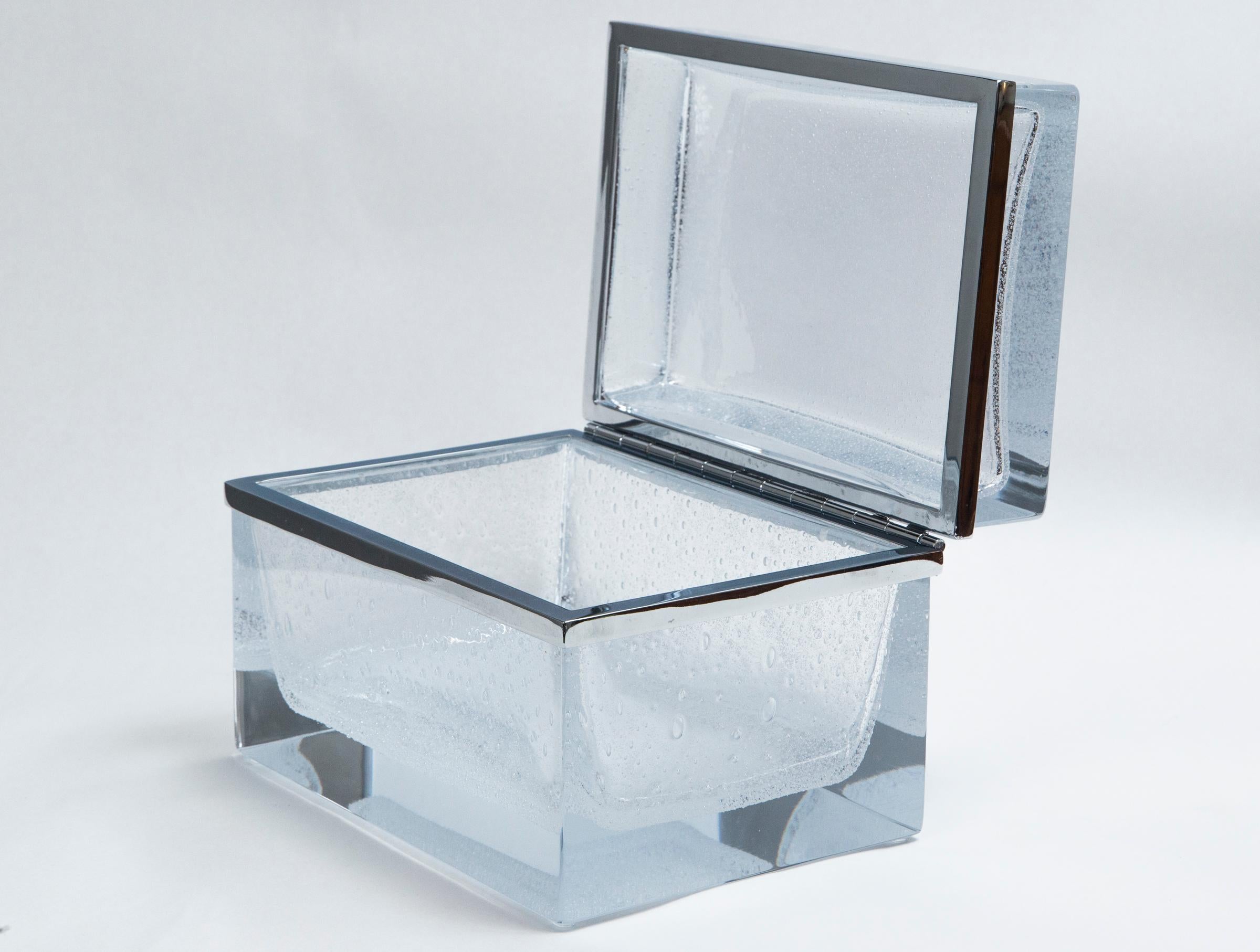 Gigantic Murano Blown Clear Pulegoso Glass Box, Contemporary For Sale 3