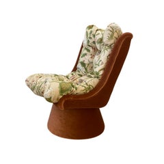 Fauteuil Gigi en Beeche massif, panneau de particules et mousse HR par Popus Editions