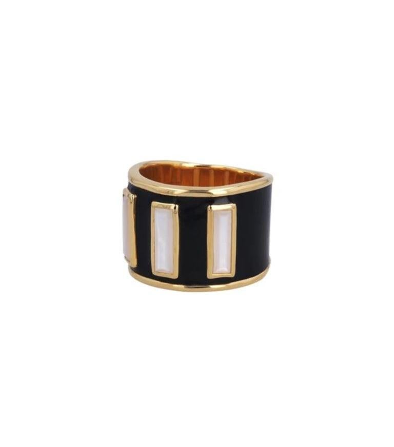 For Sale:  Gigi Black Enamel Banded Pearl Ring with Mother of Pearl 3
