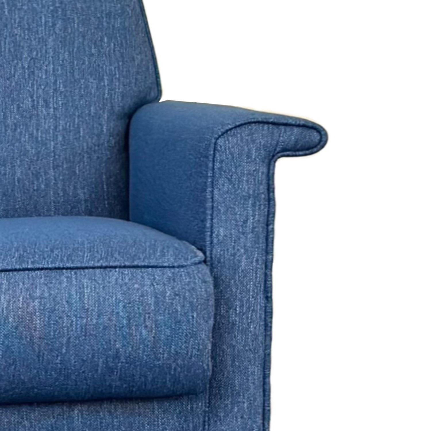 Milieu du XXe siècle Fauteuil attribué à Gigi Radice pour Minotti en lin bleu des années 1960 en vente