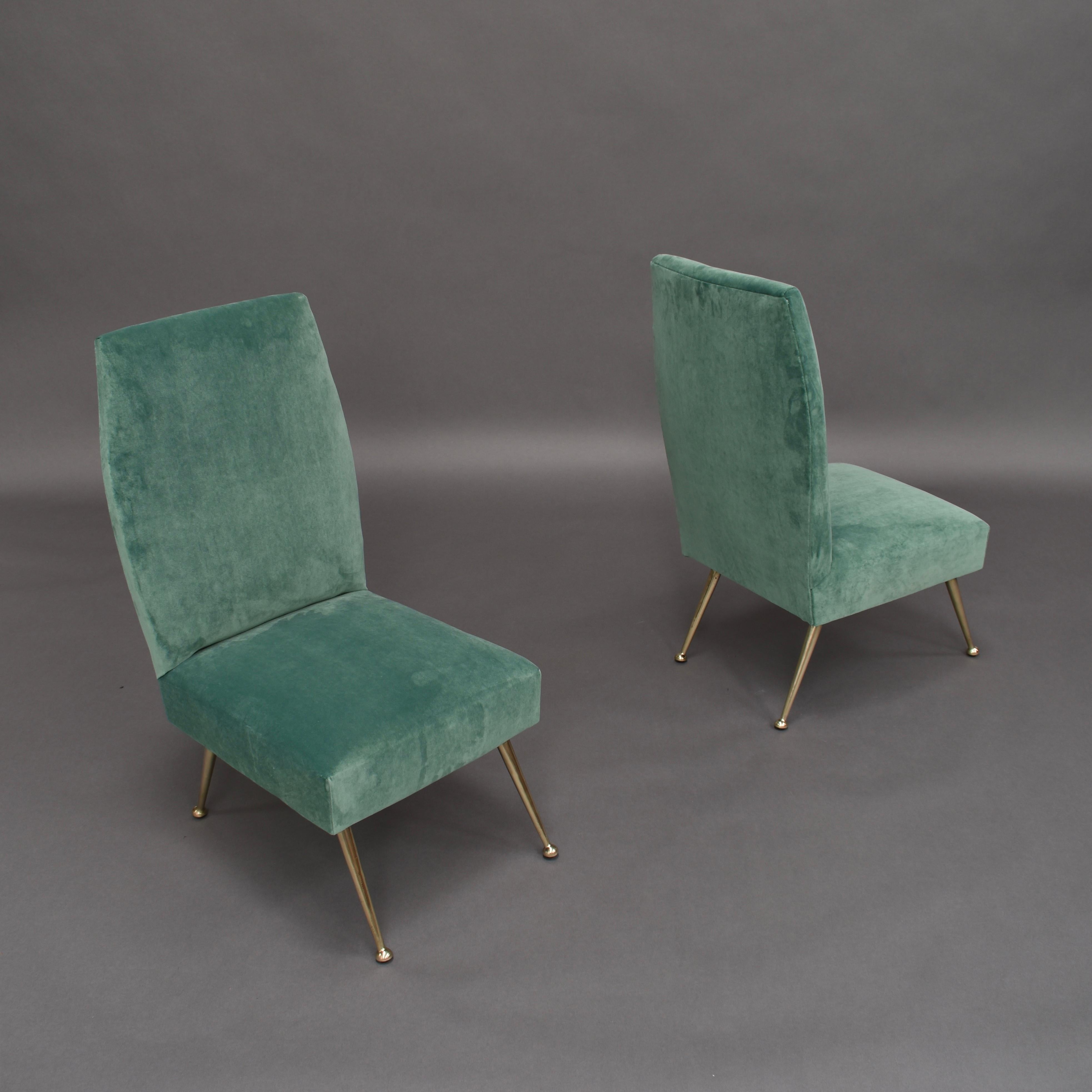 Italian Gigi Radice Elegant and Trendy Pair of Side Chairs for Minotti, Italy, 1950s For Sale