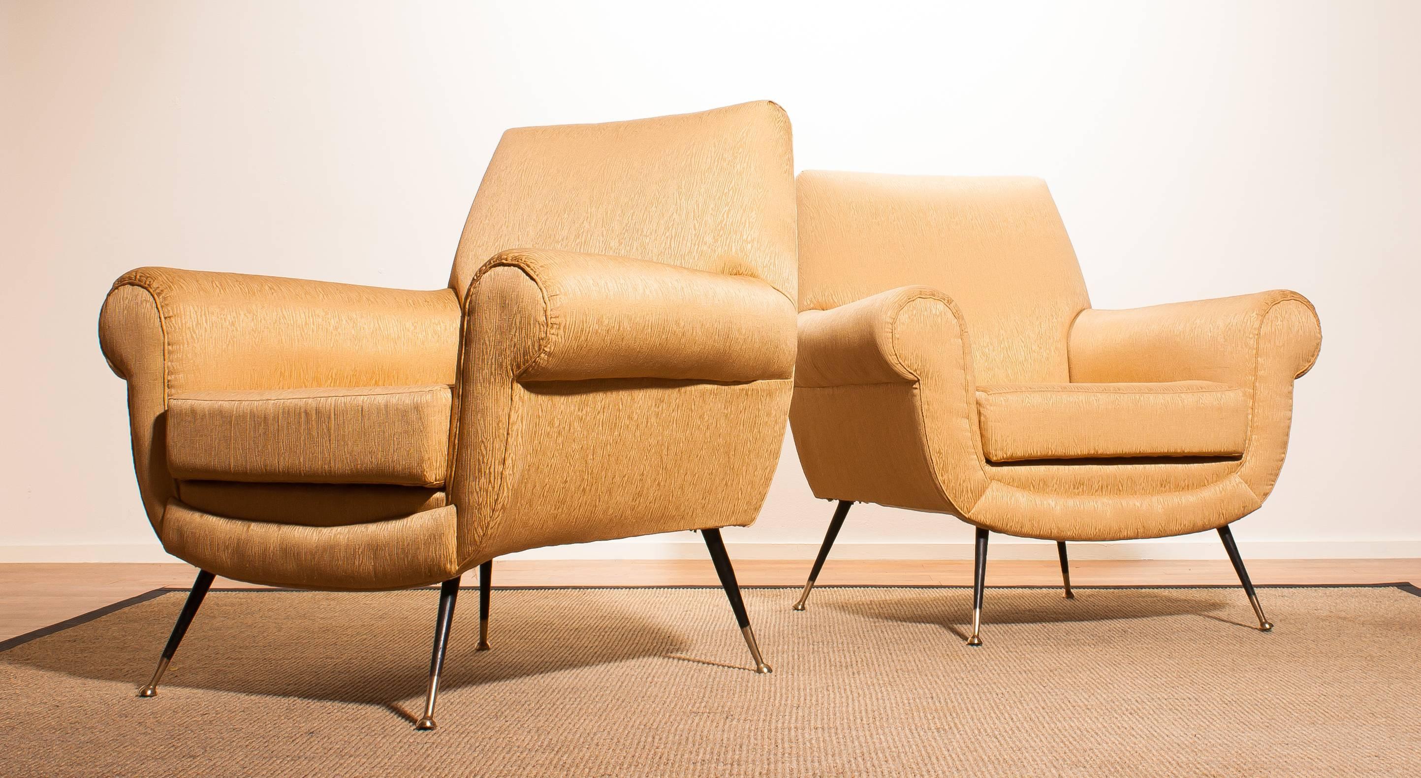 Gigi Radice for Minotti Easy Chair in Gold Colored Jacquard And Slim Brass Legs. 4