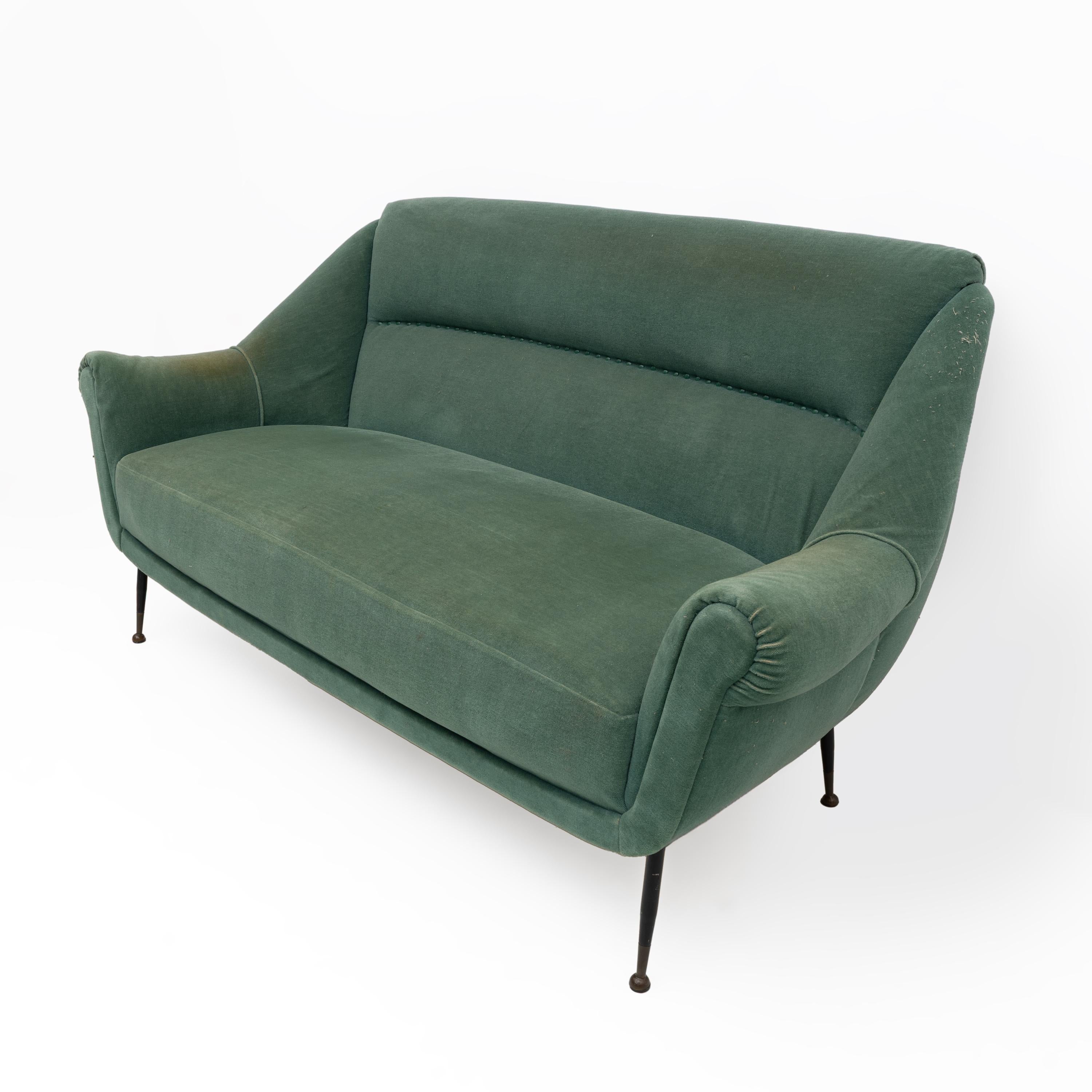 Metà XX secolo Divano italiano moderno di metà secolo di Gigi Radice per Minotti, anni '50 in vendita